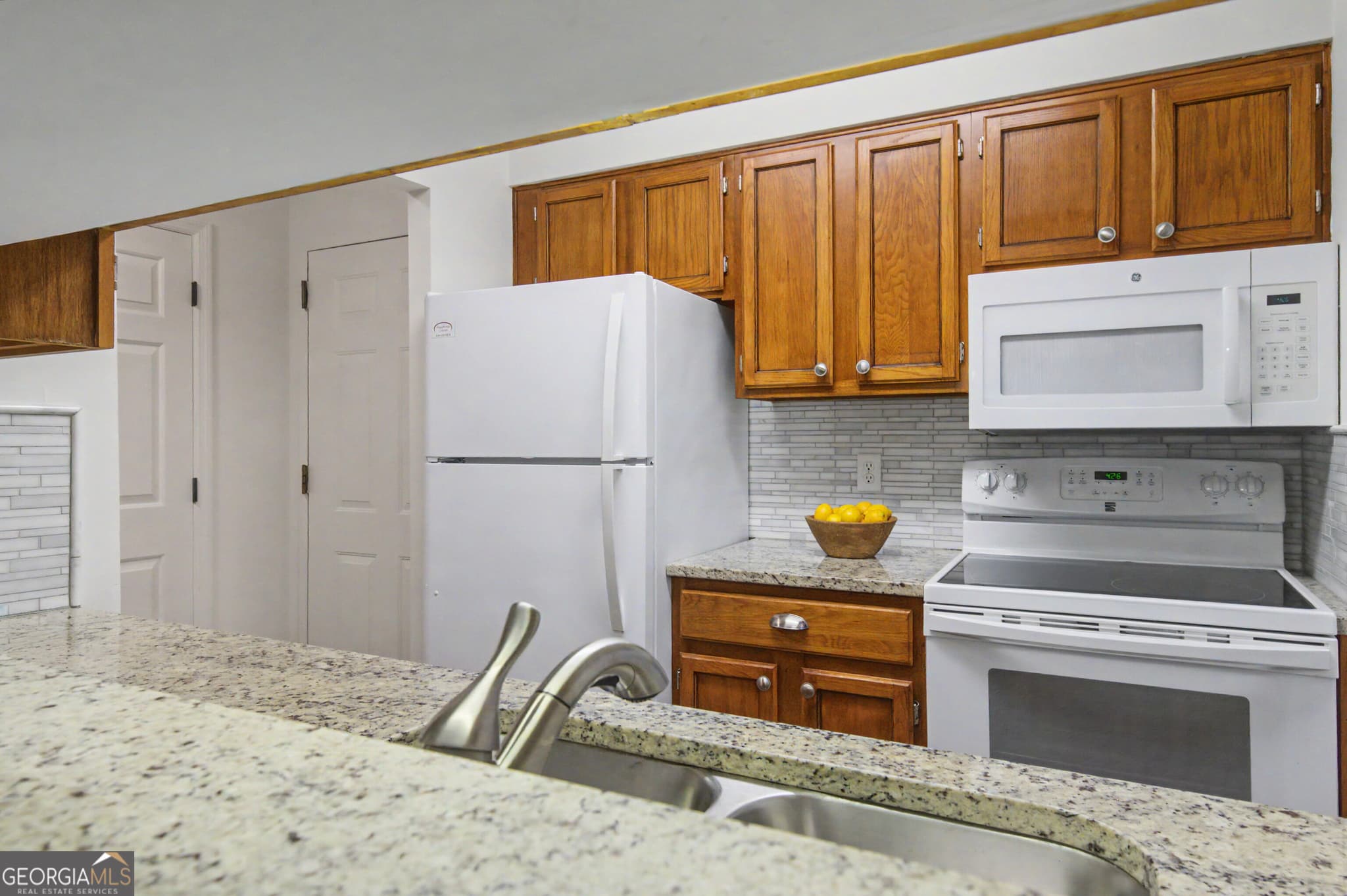 2 bedroom, 2 bathroom, 1,070 sq ft condominium for sale at 300 Johnson Ferry Road A207, Atlanta, GA 30328 — photo 10
