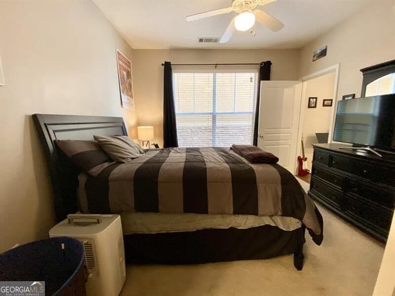 1 bedroom, 1 bathroom, 648 sq ft condominium for rent at 10 Perimeter Summit Boulevard 1202, Atlanta, GA 30319 for $1,450 a month — photo 3