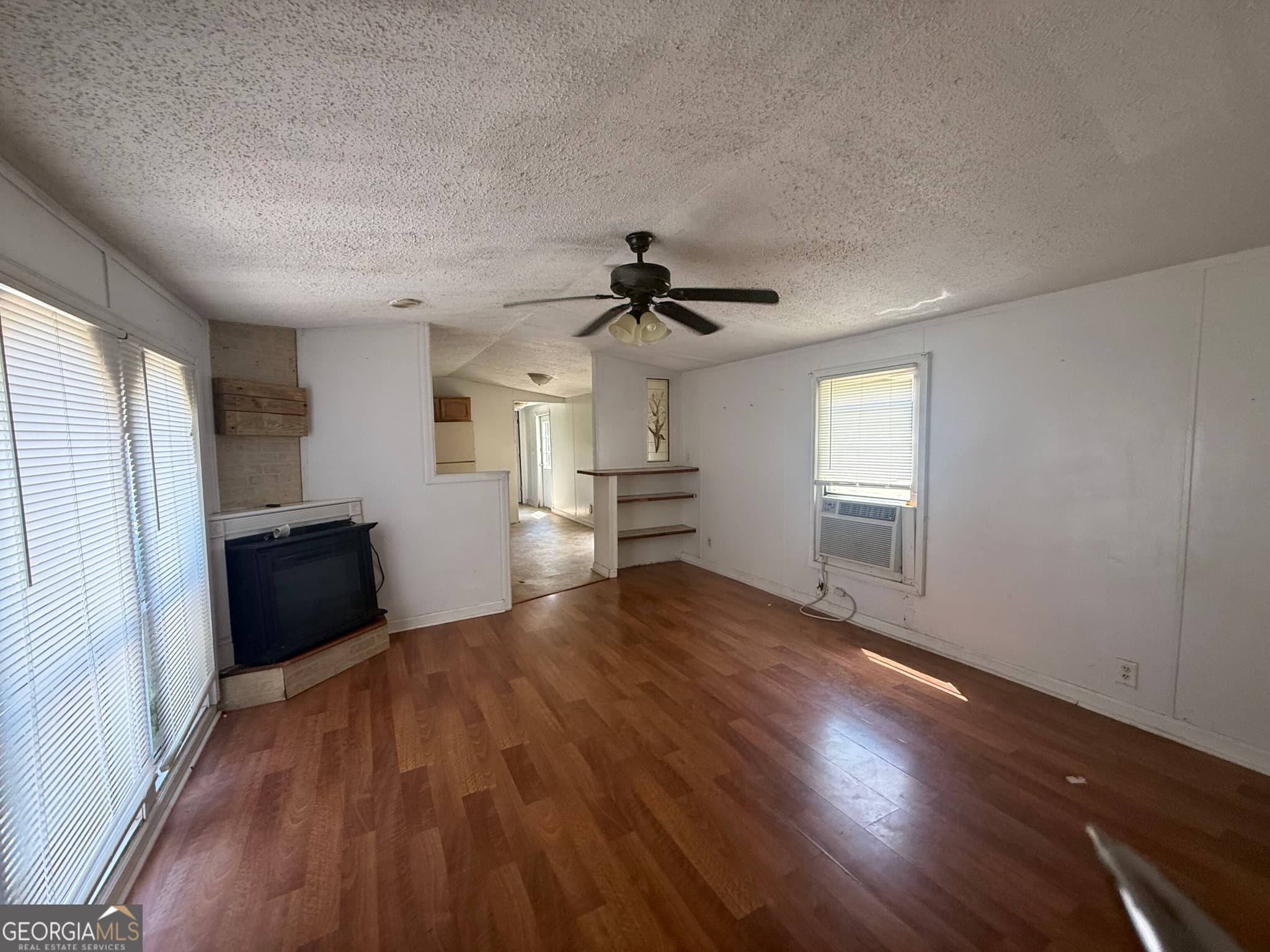 5 bedroom, 3 bathroom, 1,184 sq ft manufactured home,single family residence for sale at 72 48 Burns Drive, Lafayette, GA 30728 — photo 9