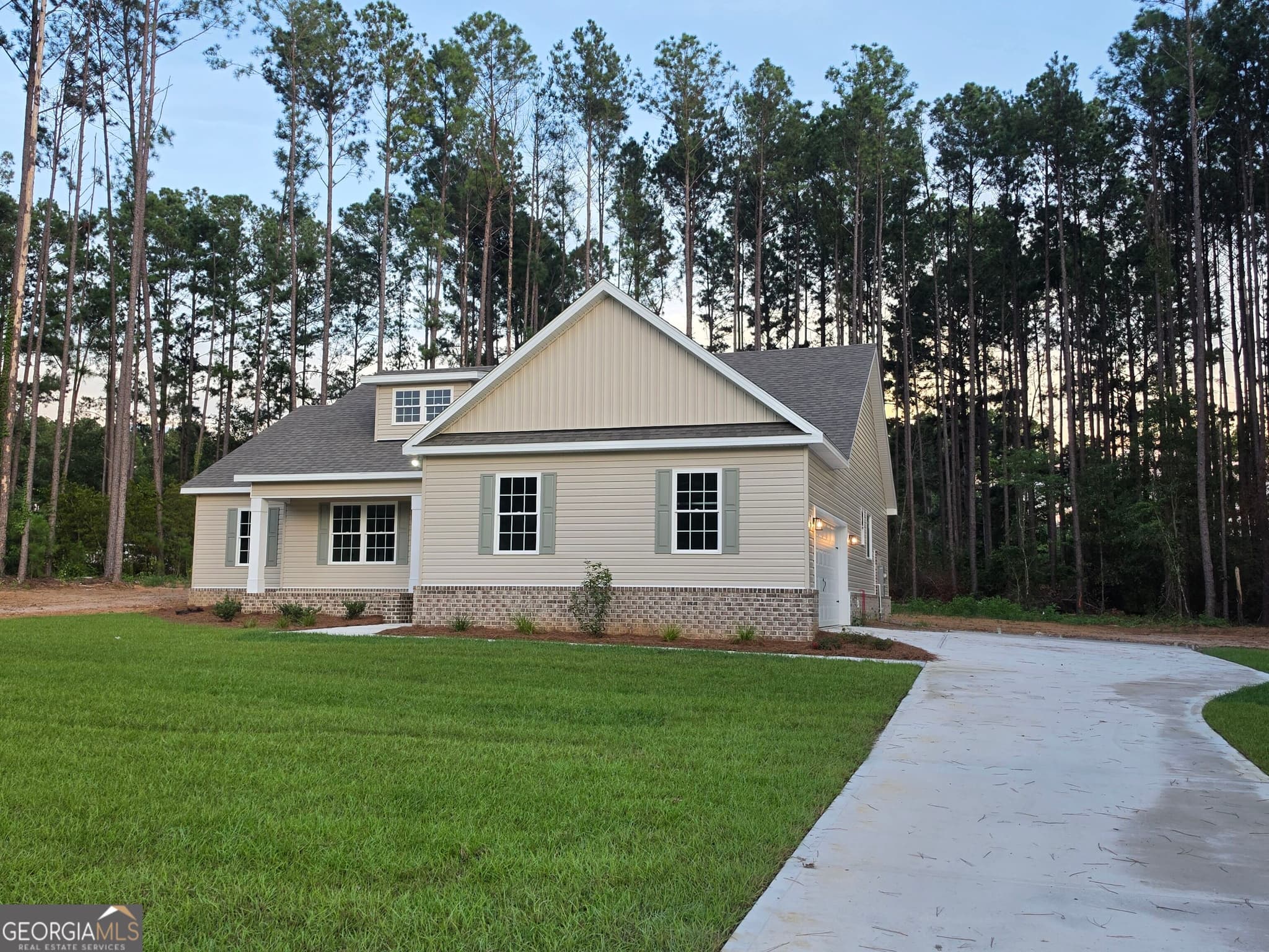 3 bedroom, 3 bathroom, 1,835 sq ft single family residence for sale at 2030 Middleground Road, Statesboro, GA 30461 — photo 5