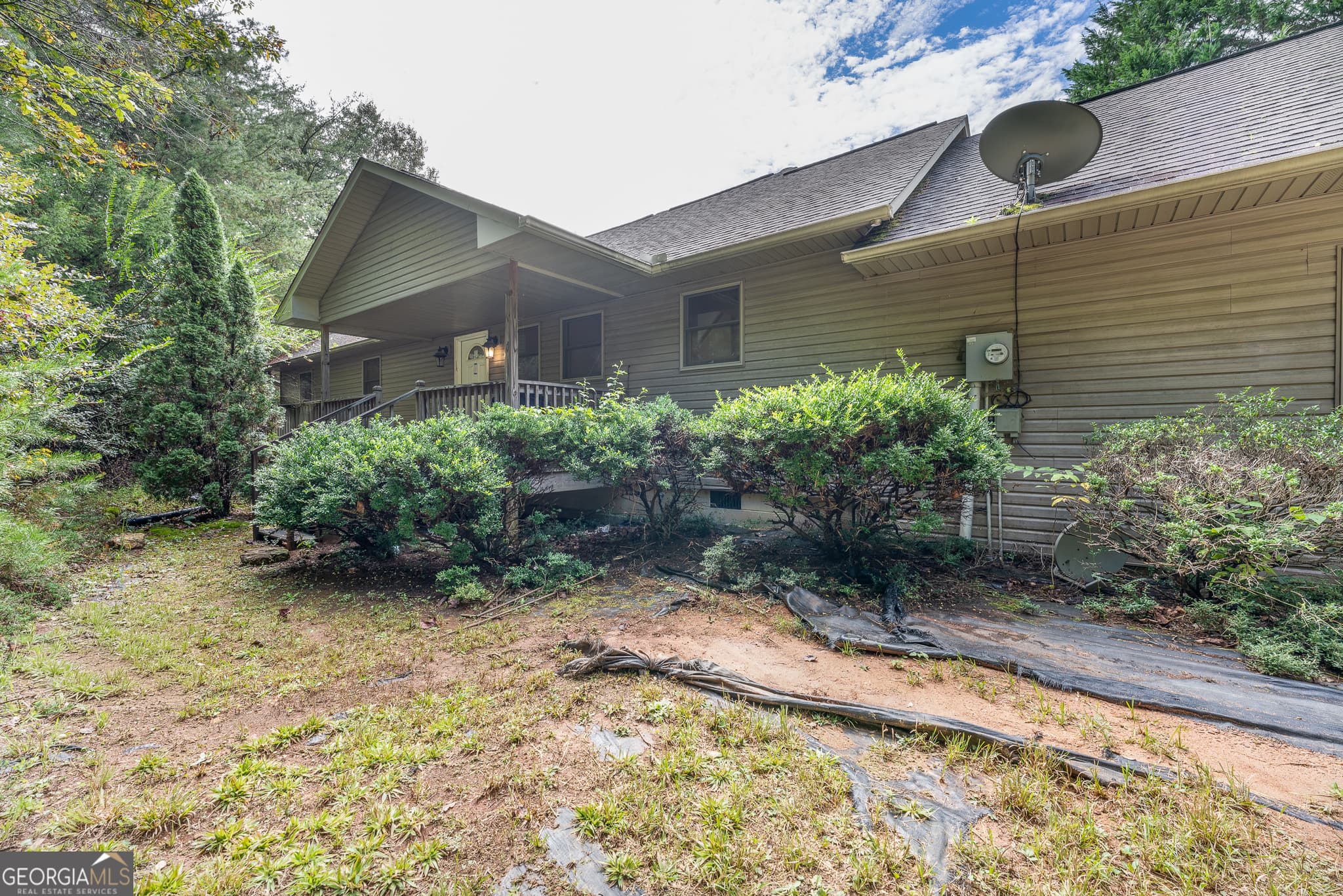 3 bedroom, 2 bathroom, 1,528 sq ft single family residence under contract at 72 Emma Grace Lane, Blairsville, GA 30512 — photo 9