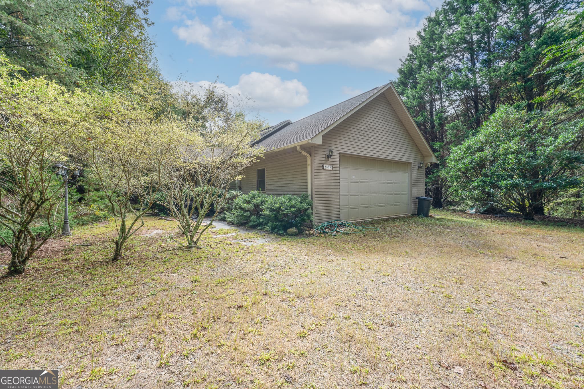 3 bedroom, 2 bathroom, 1,528 sq ft single family residence under contract at 72 Emma Grace Lane, Blairsville, GA 30512 — photo 8