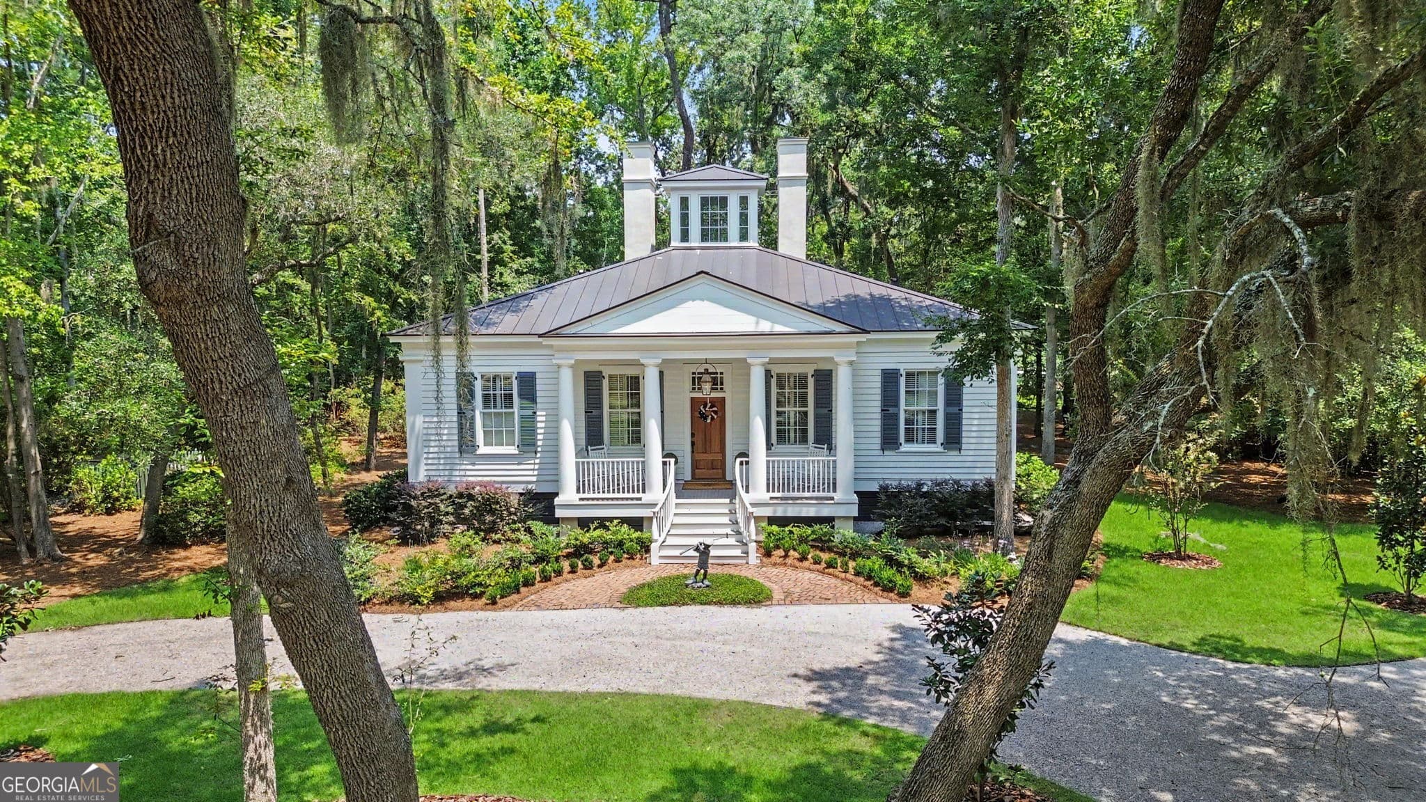 4 bedroom, 4 bathroom, 2,000 sq ft single family residence for sale at 192 Myrtle Grove Lane, Richmond Hill, GA 31324 — photo 1 of 45