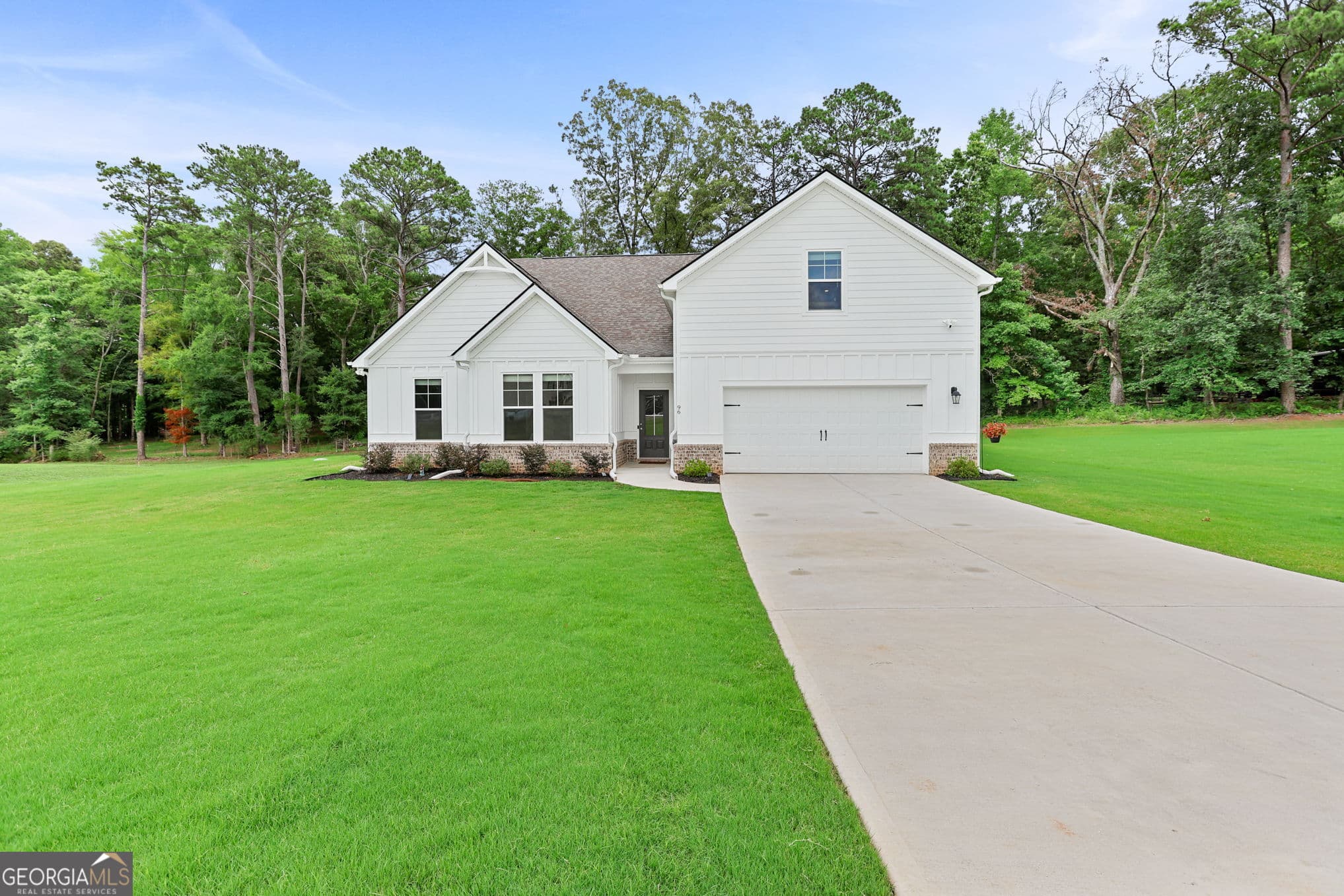 4 bedroom, 3.5 bathroom, 3,237 sq ft single family residence for sale at 96 Whites Pond Road, Moreland, GA 30259