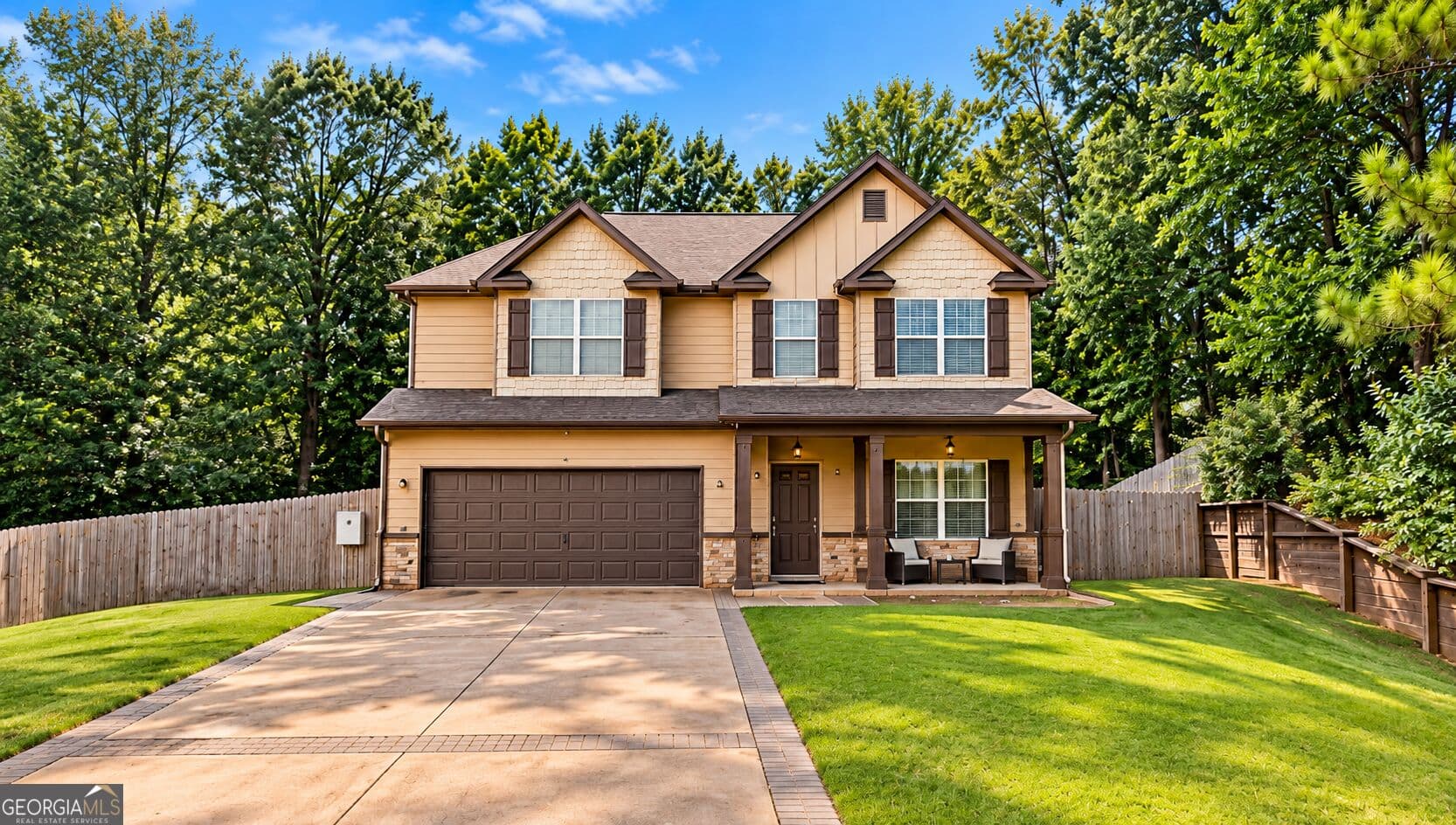4 bedroom, 2.5 bathroom, 2,041 sq ft single family residence for sale at 3901 Chris Drive, Columbus, GA 31909