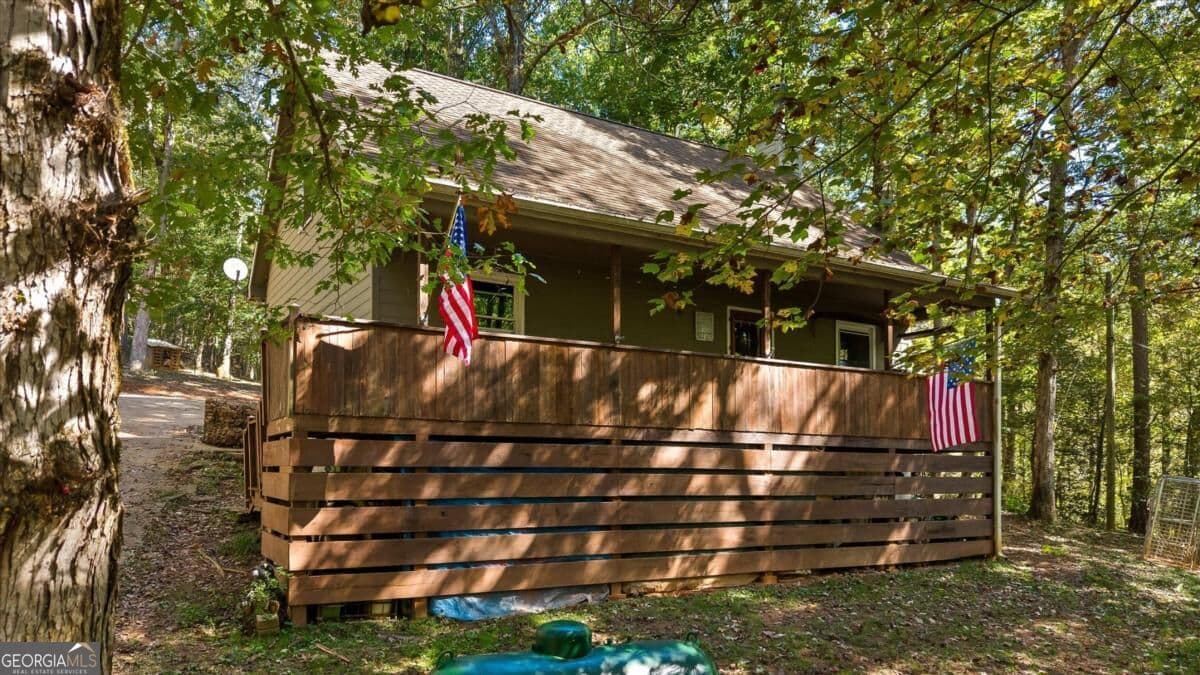 2 bedroom, 1 bathroom, 1,259 sq ft farm for sale at 235 Chadwick Road, Ellijay, GA 30536