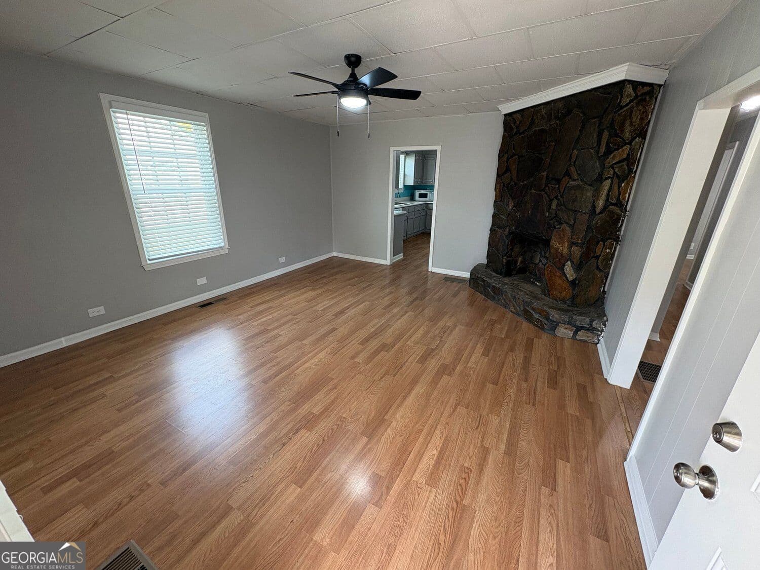 3 bedroom, 1.5 bathroom, 1,157 sq ft single family residence for sale at 45 Elm Street, Aragon, GA 30104 — photo 8