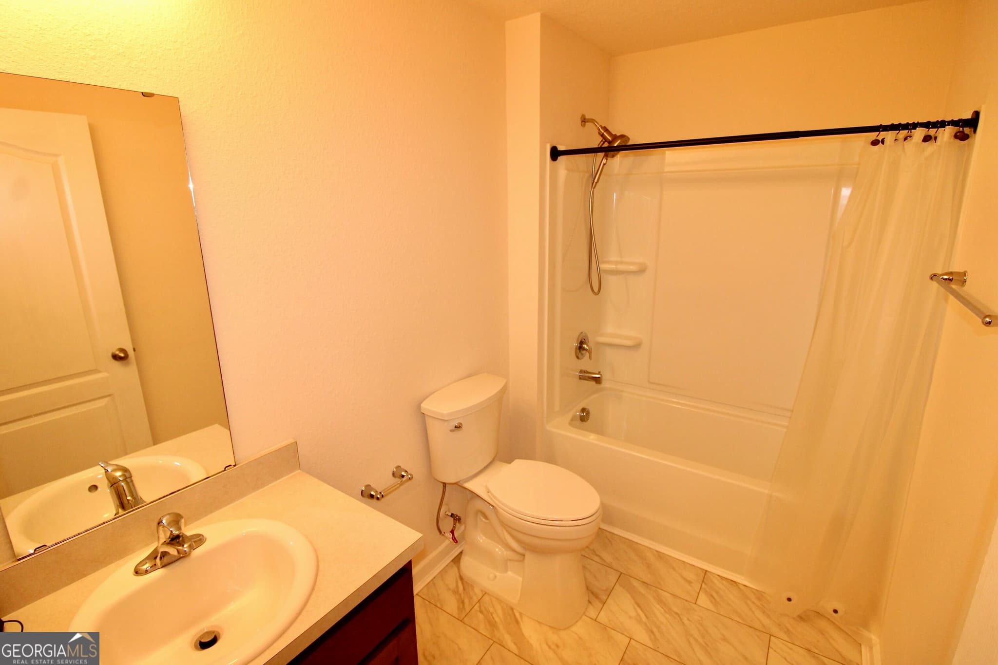3 bedroom, 2 bathroom, 1,222 sq ft single family residence for rent at 119 Teakwood Drive, St. Marys, GA 31558 for $2,050 a month — photo 9