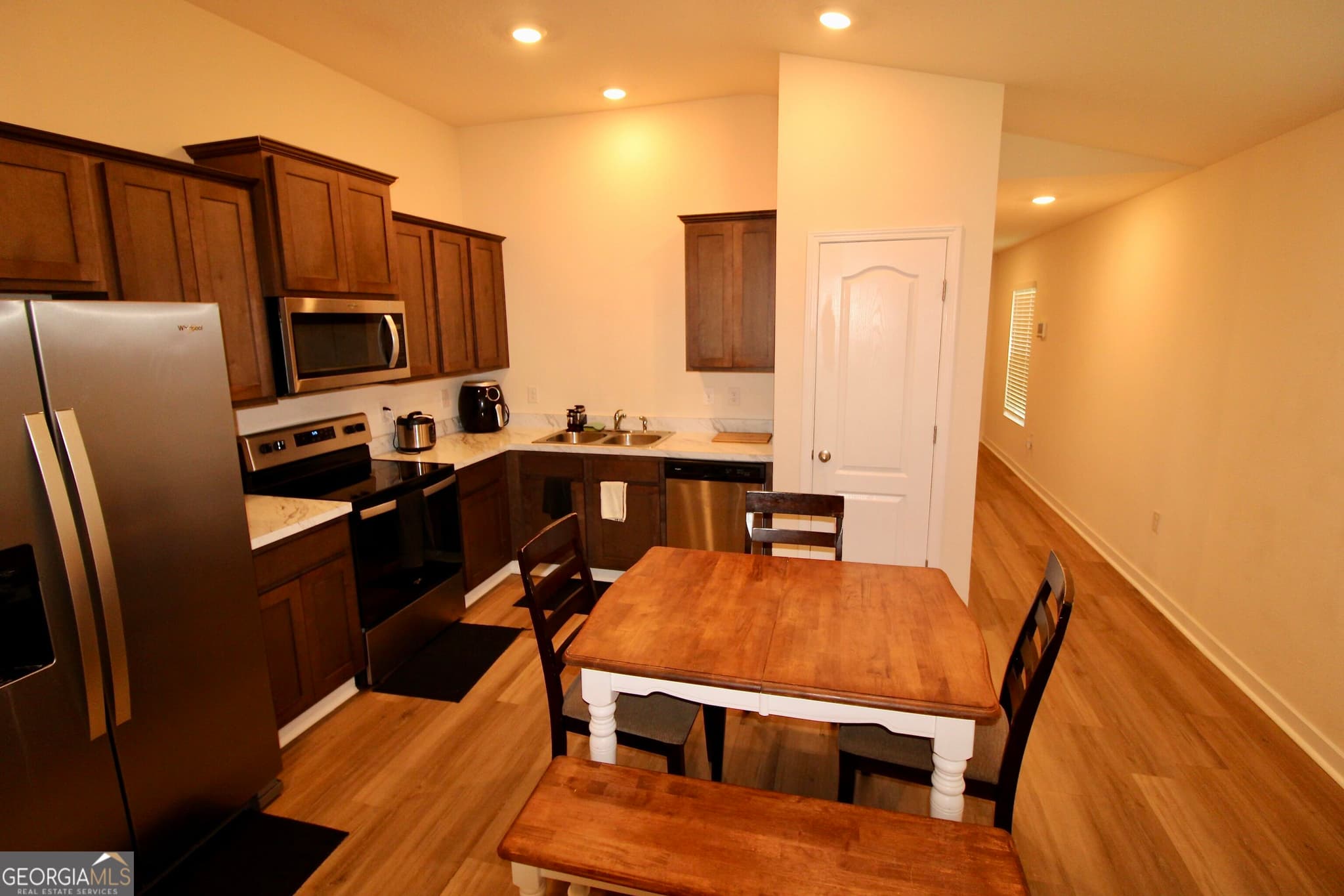 3 bedroom, 2 bathroom, 1,222 sq ft single family residence for rent at 119 Teakwood Drive, St. Marys, GA 31558 for $2,050 a month — photo 4