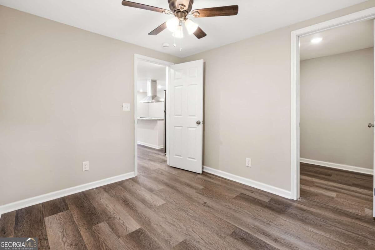 3 bedroom, 2 bathroom, 1,550 sq ft single family residence for sale at 2571 Elliott Street, Atlanta, GA 30318 — photo 7