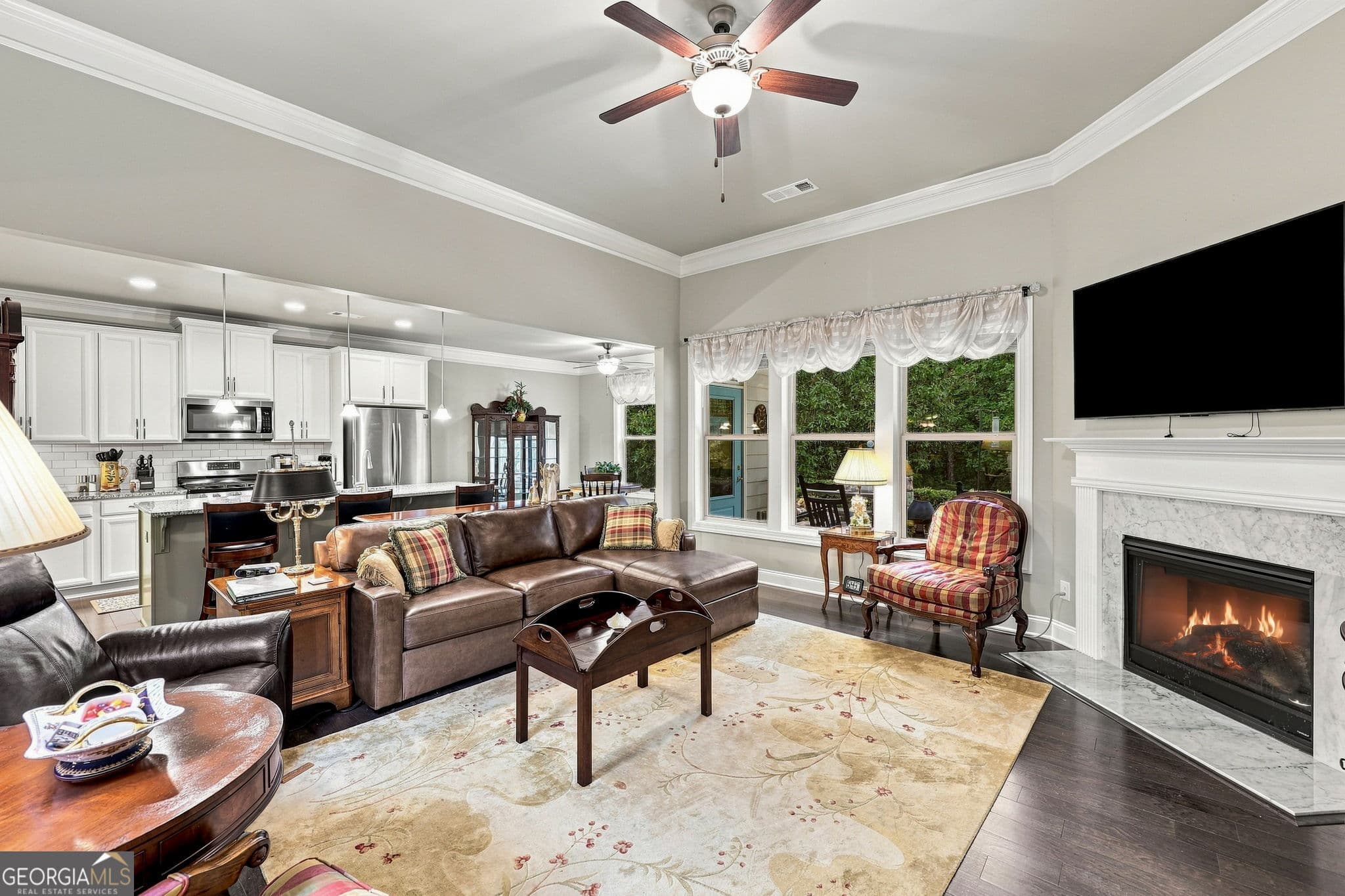 3 bedroom, 2 bathroom, 1,897 sq ft single family residence for sale at 5910 Stellata Circle, Cumming, GA 30028 — photo 7