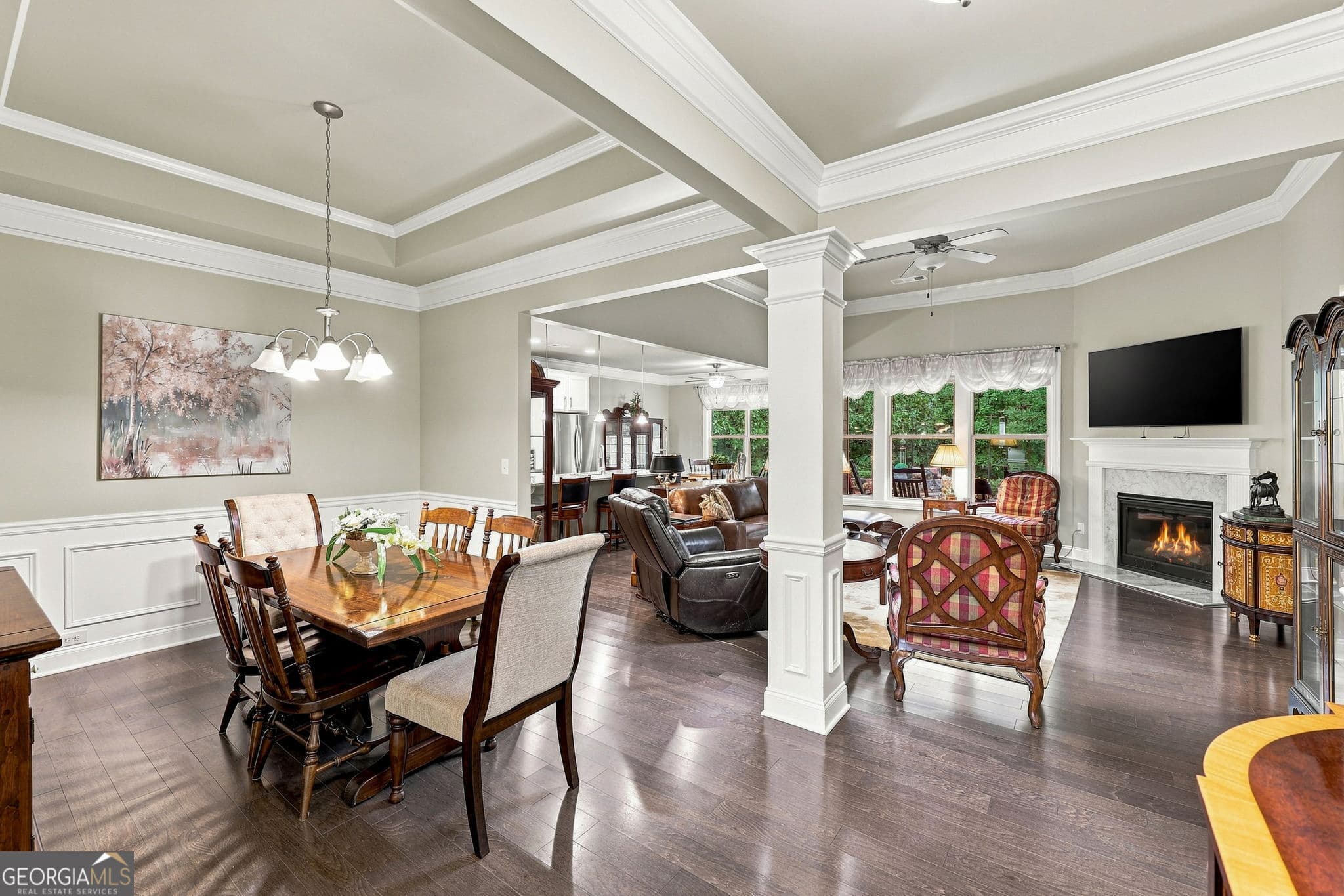3 bedroom, 2 bathroom, 1,897 sq ft single family residence for sale at 5910 Stellata Circle, Cumming, GA 30028 — photo 5