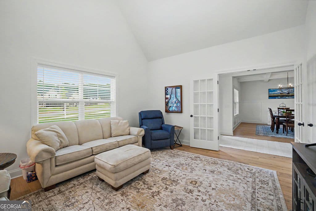 5 bedroom, 4.5 bathroom, 4,260 sq ft single family residence for sale at 400 Atlantica Drive, Newnan, GA 30263 — photo 7