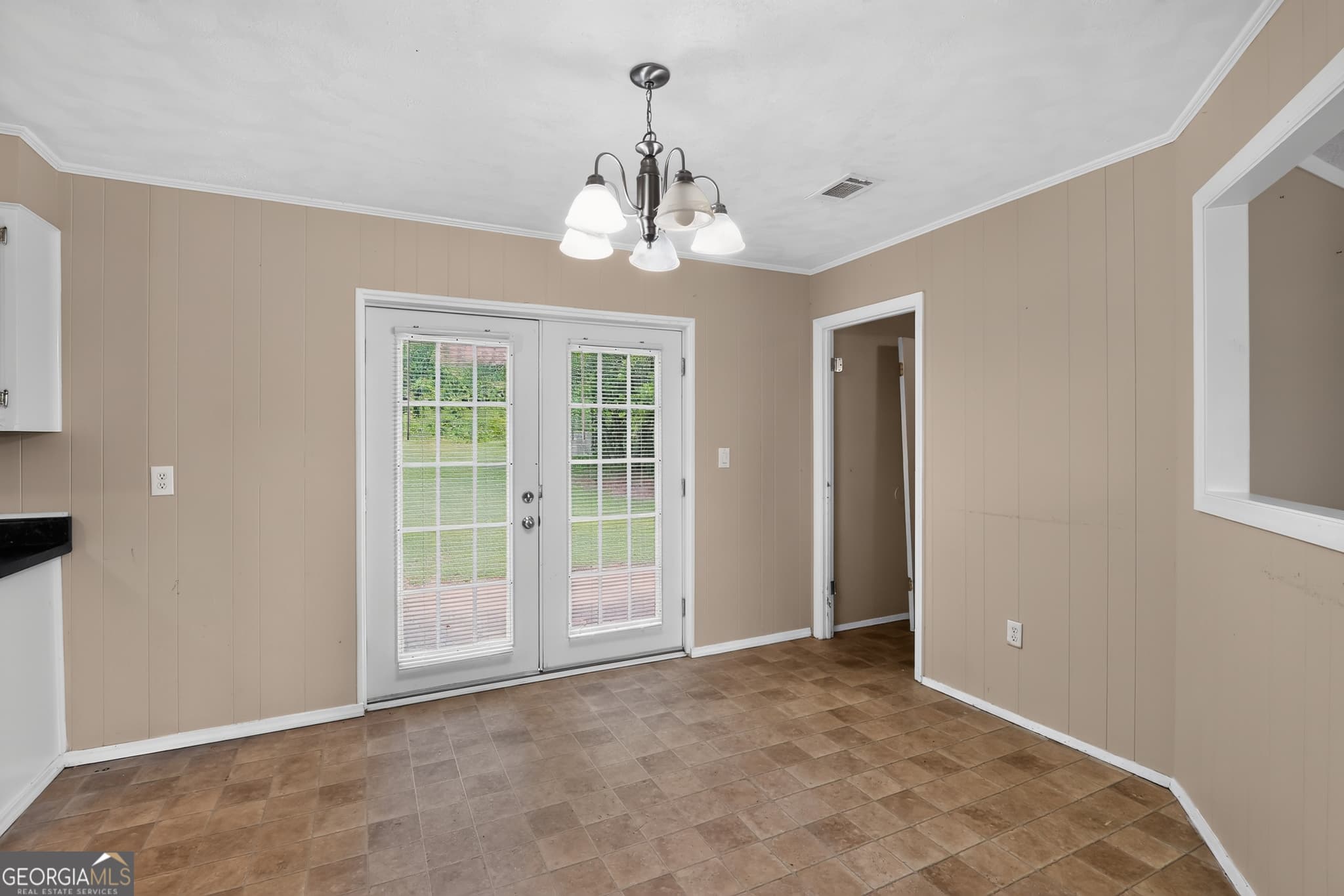3 bedroom, 2 bathroom, 1,300 sq ft single family residence under contract at 2509 Mickey Drive, Hephzibah, GA 30815 — photo 7