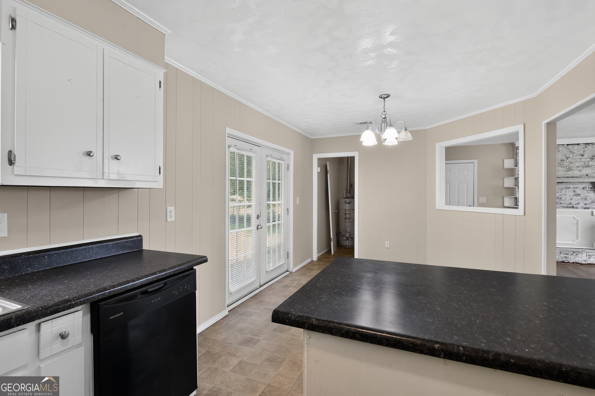 3 bedroom, 2 bathroom, 1,300 sq ft single family residence under contract at 2509 Mickey Drive, Hephzibah, GA 30815 — photo 5