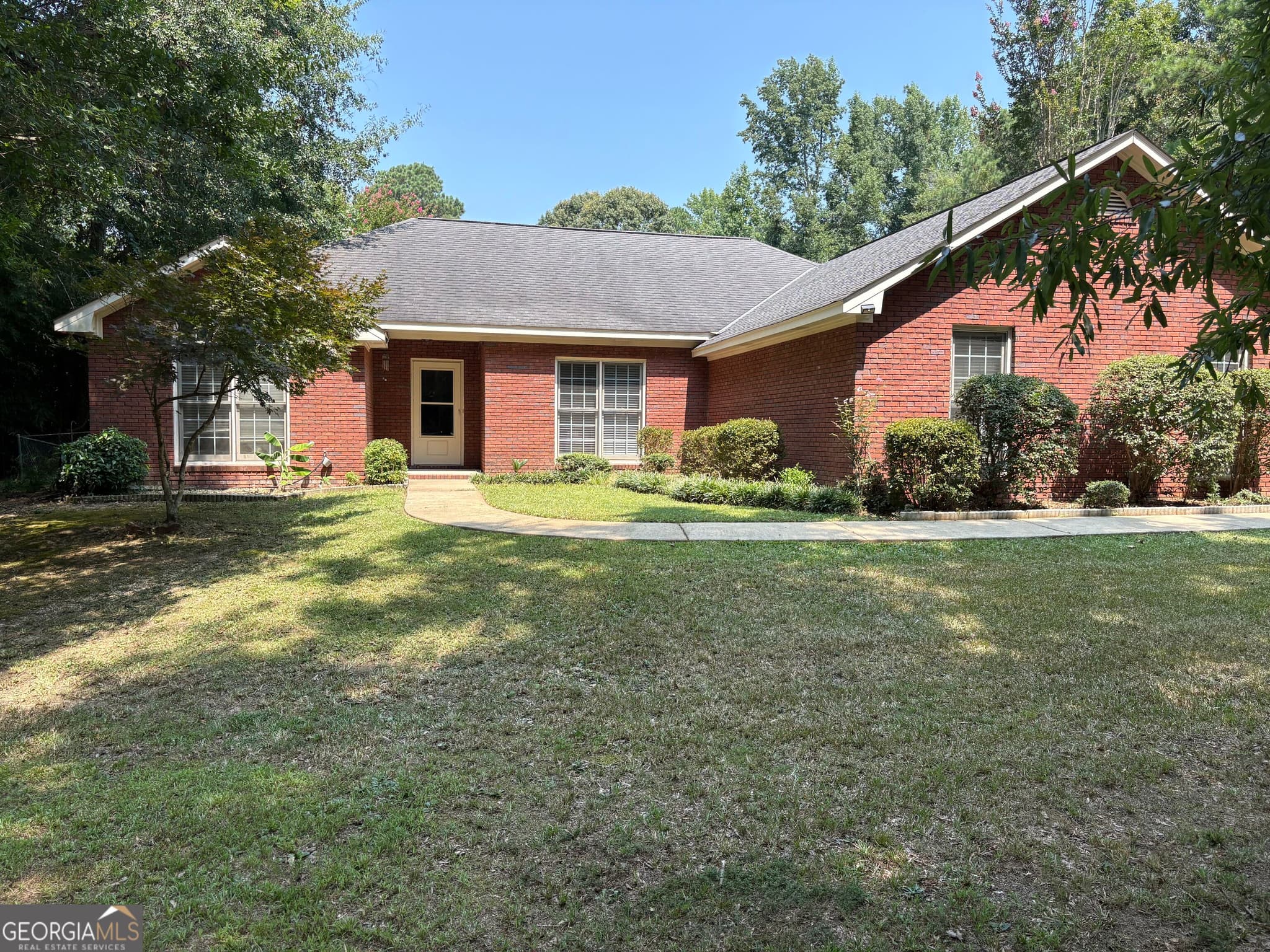 3 bedroom, 2 bathroom, 1,810 sq ft single family residence for sale at 1605 Ga Highway 315, Fortson, GA 31808