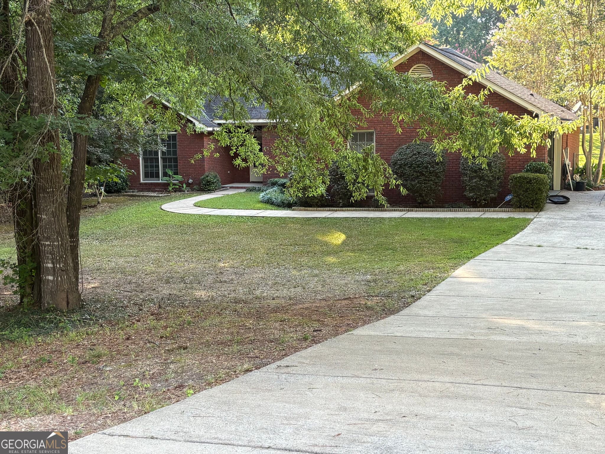 3 bedroom, 2 bathroom, 1,810 sq ft single family residence for sale at 1605 Ga Highway 315, Fortson, GA 31808 — photo 4