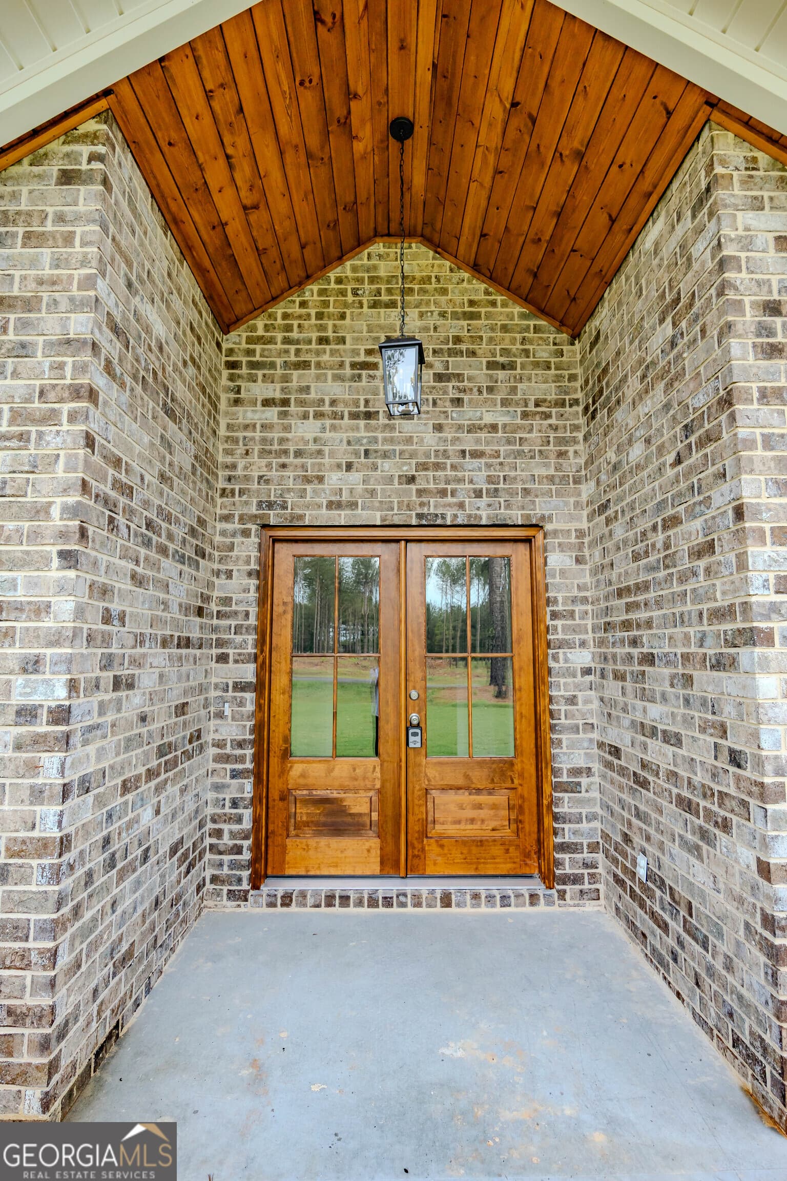 4 bedroom, 2 bathroom, 2,200 sq ft single family residence for sale at 905 Sweet Magnolia Circle, Dublin, GA 31021 — photo 2