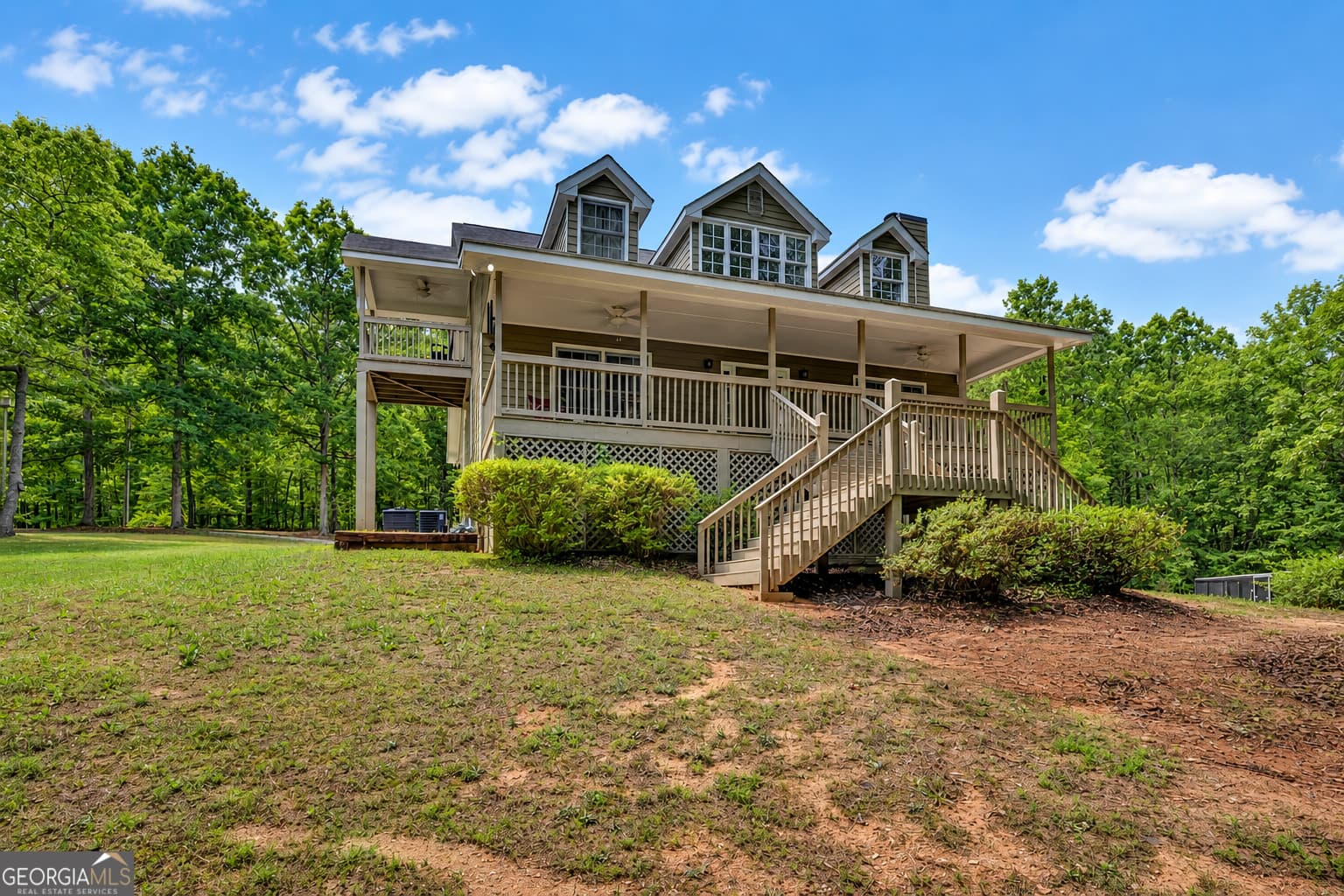 4 bedroom, 3 bathroom, 2,722 sq ft single family residence for sale at 560 Hawks Trail, Newborn, GA 30056 — photo 1 of 26