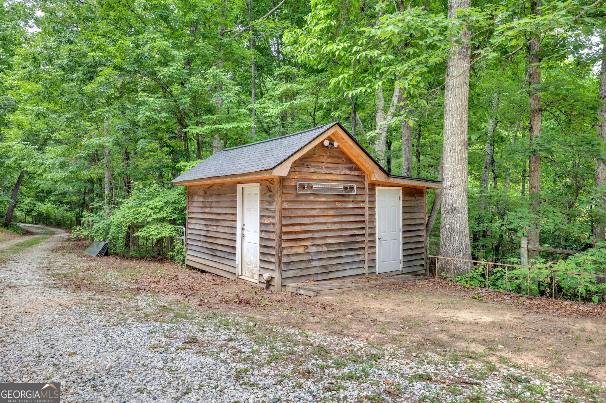 4 bedroom, 3 bathroom, 2,722 sq ft single family residence for sale at 560 Hawks Trail, Newborn, GA 30056 — photo 9