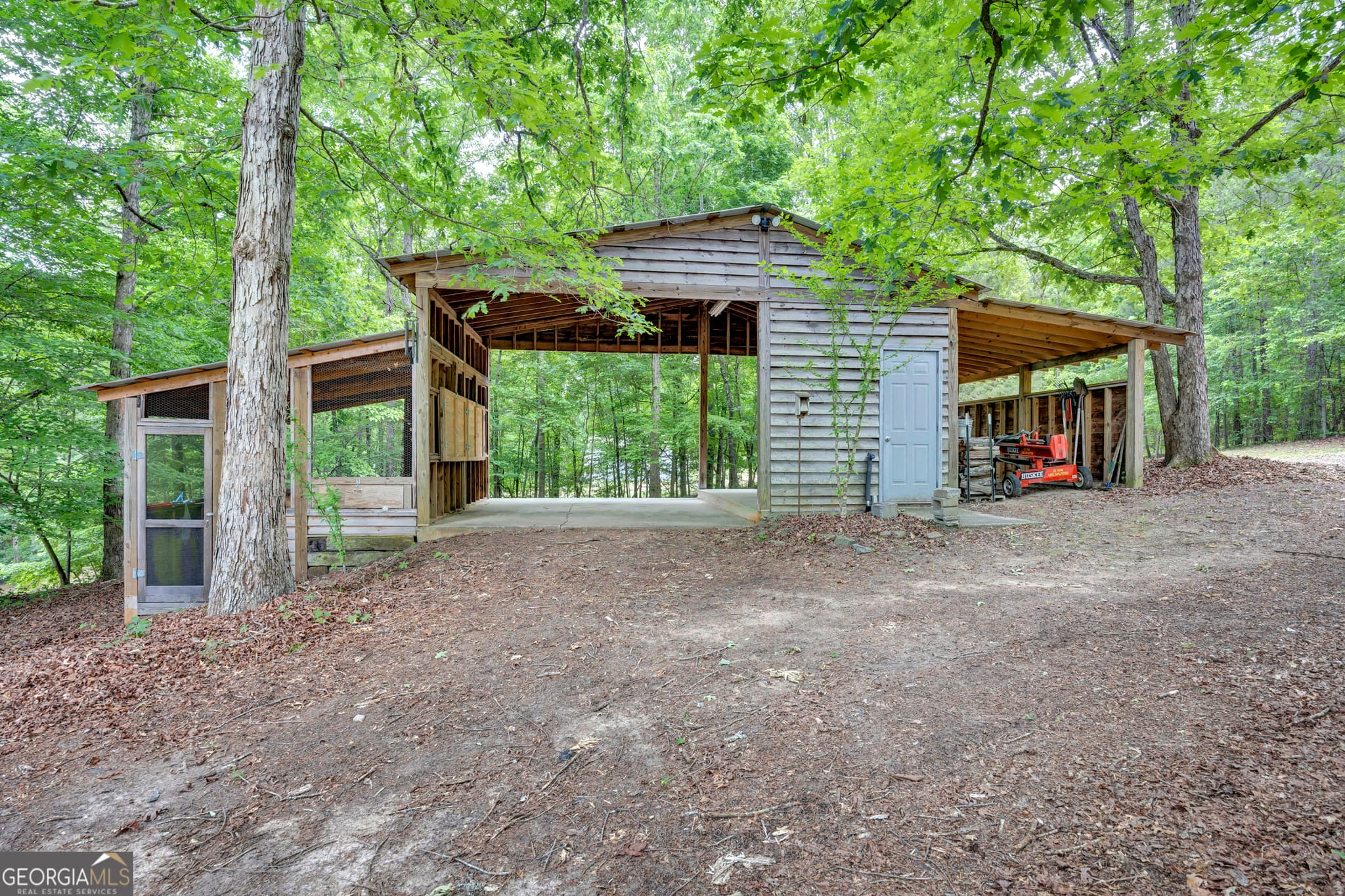 4 bedroom, 3 bathroom, 2,722 sq ft single family residence for sale at 560 Hawks Trail, Newborn, GA 30056 — photo 10