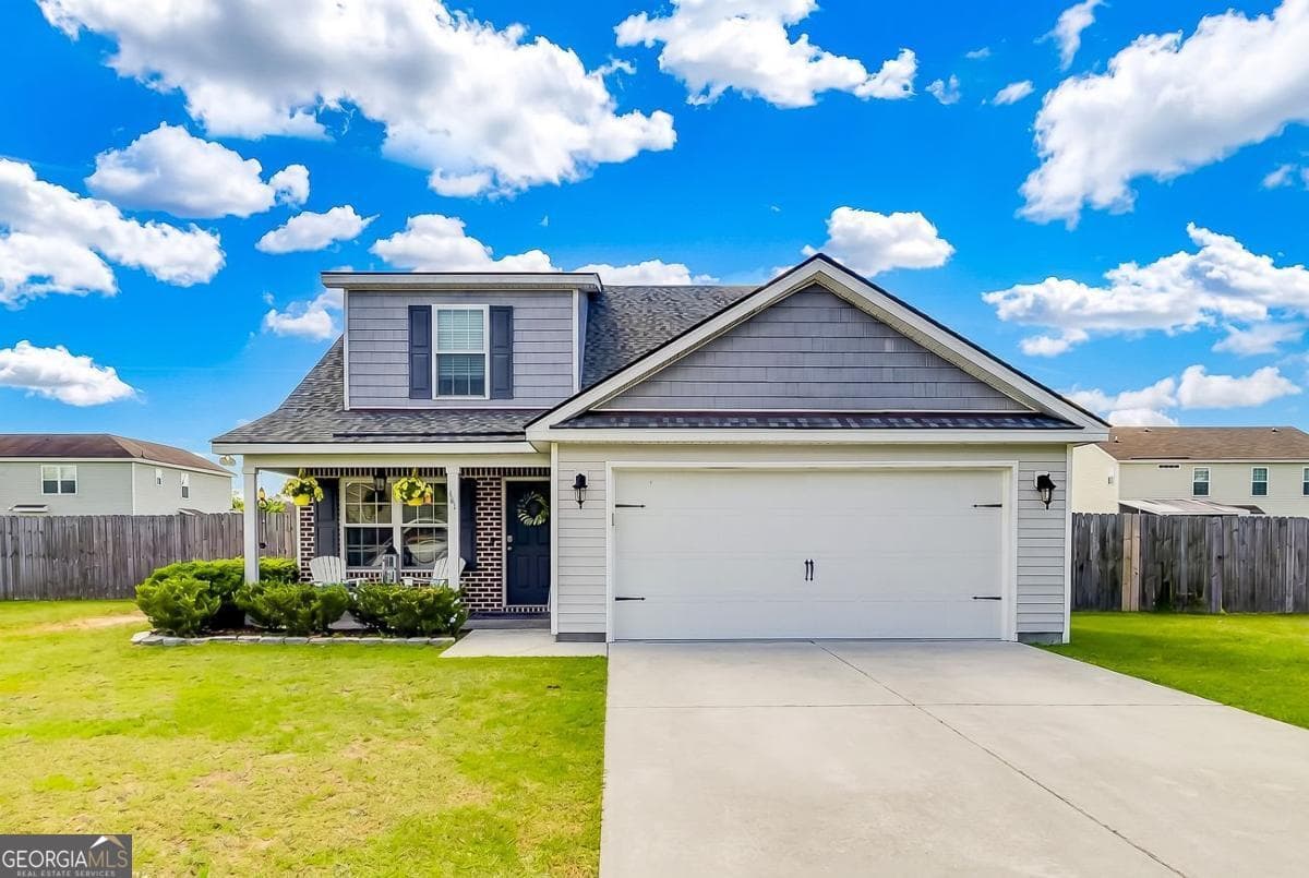 4 bedroom, 2.5 bathroom, 2,289 sq ft single family residence sold at 105 Gleaston Way, Guyton, GA 31312
