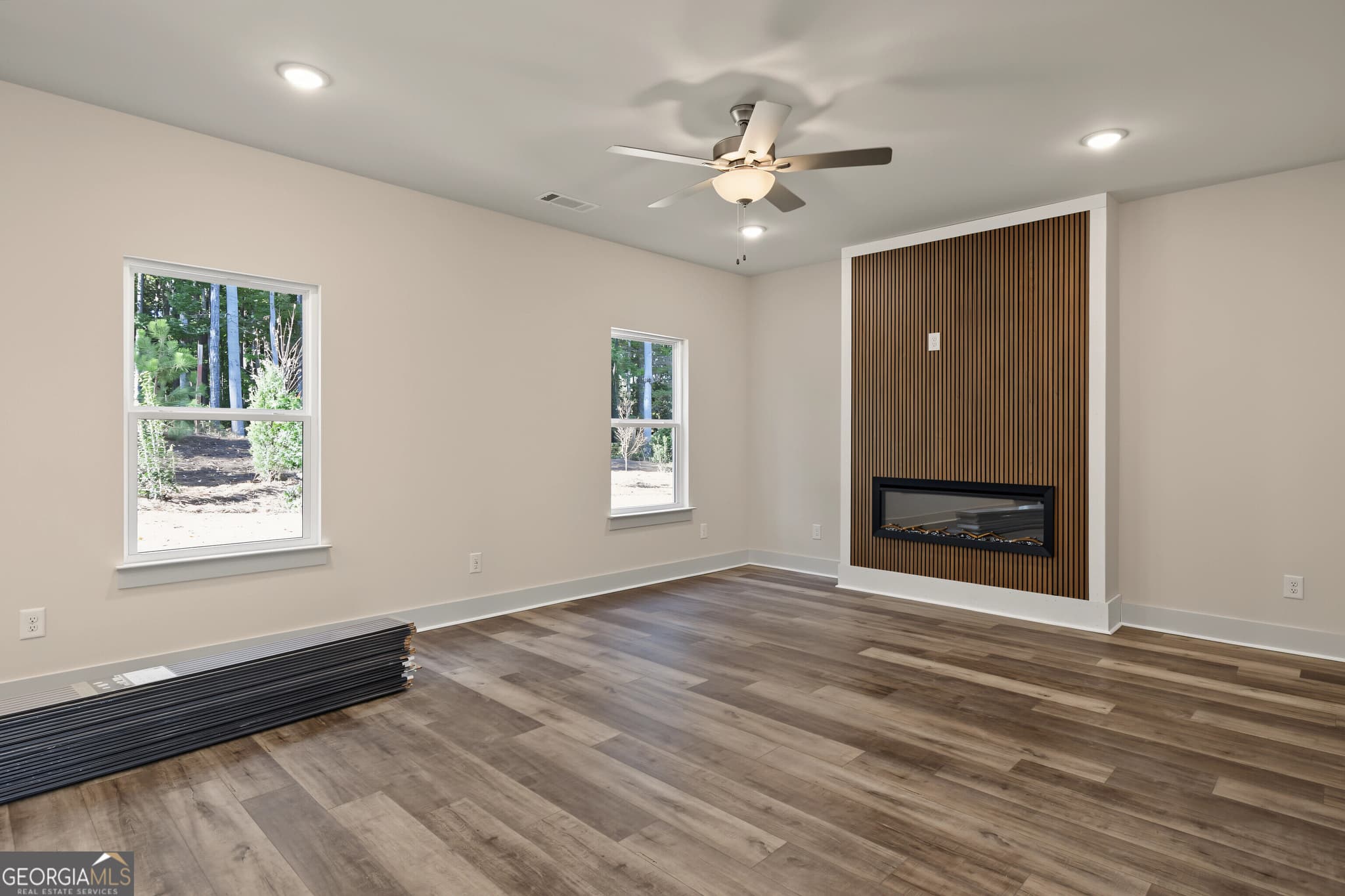 5 bedroom, 4 bathroom, 2,522 sq ft single family residence for sale at 3105 Kentmere Way, Lawrenceville, GA 30044 — photo 5