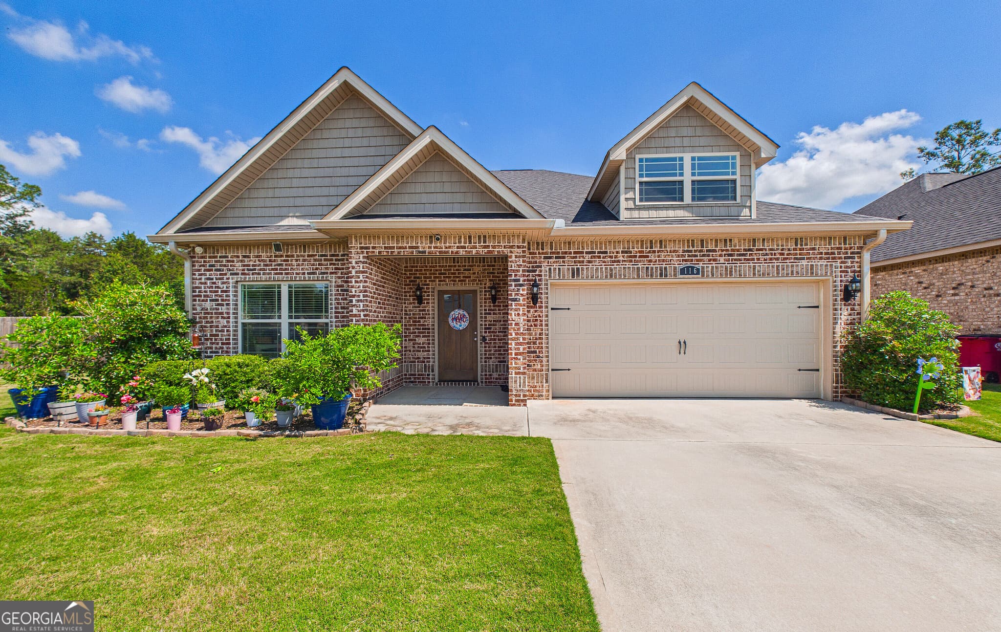 3 bedroom, 2 bathroom, 1,714 sq ft single family residence sold at 116 Logan's Mill Trail, Warner Robins, GA 31093