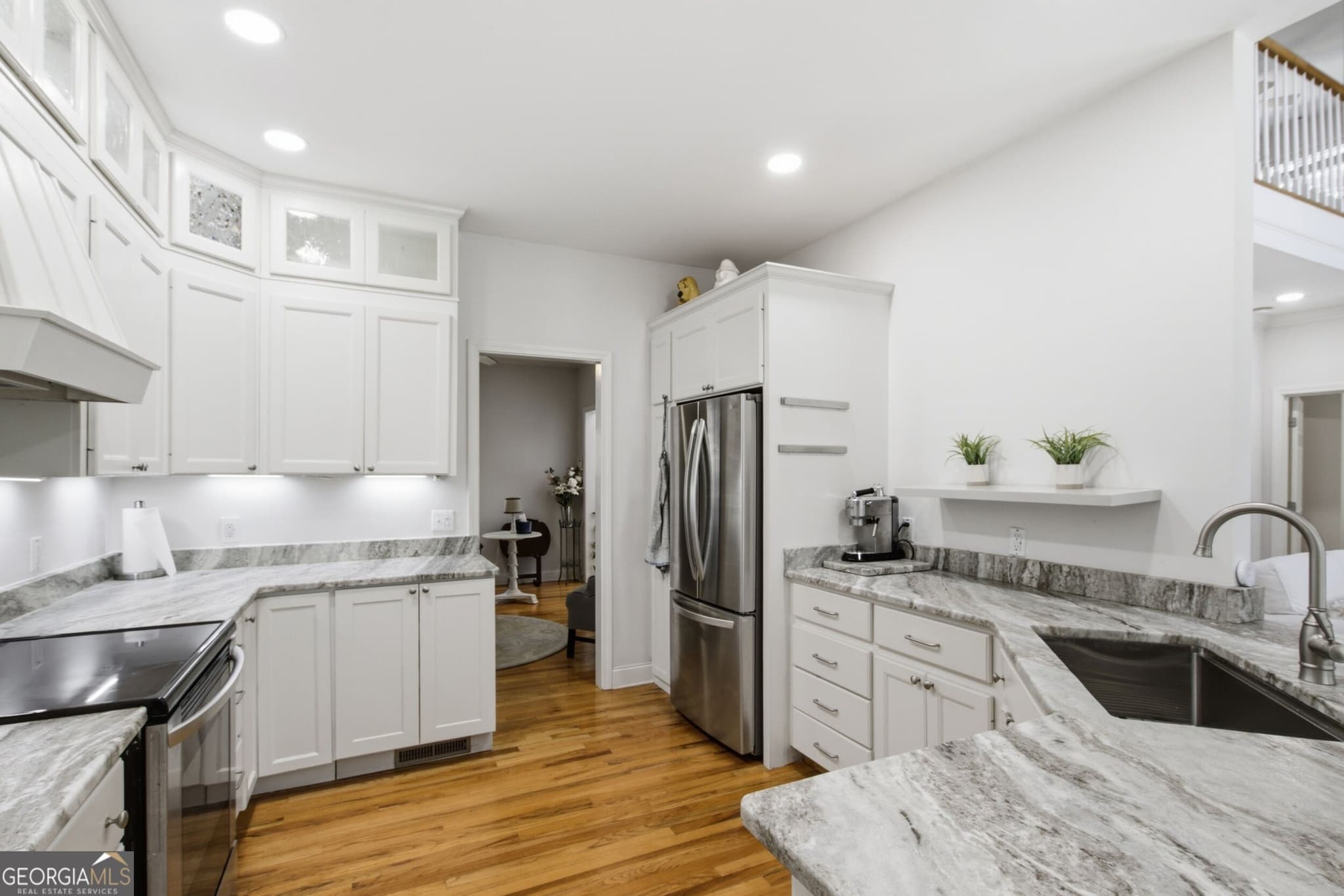 3 bedroom, 3.5 bathroom, 2,818 sq ft single family residence for sale at 327 Kissimmee Trail, Cornelia, GA 30531 — photo 7