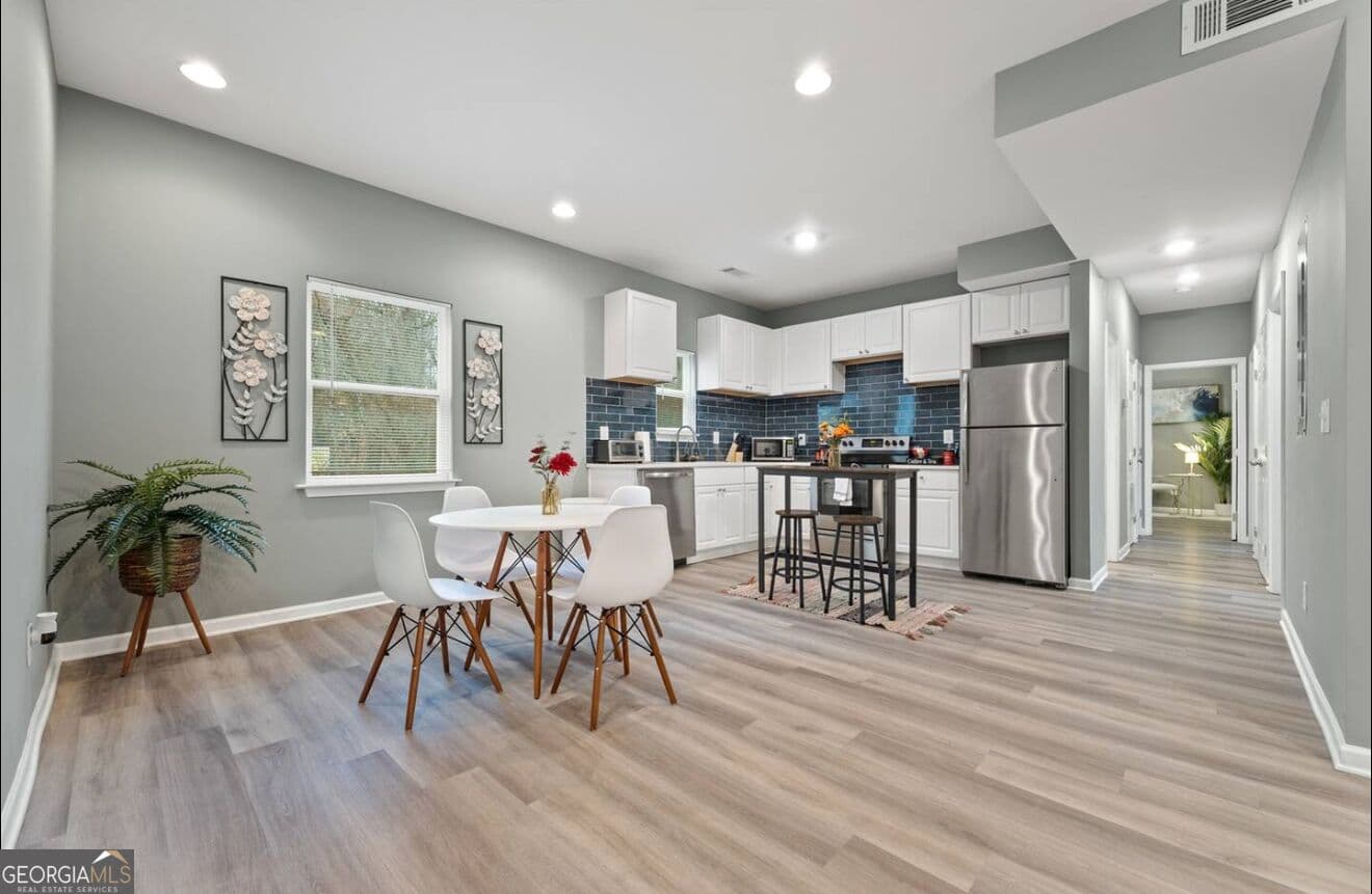 3 bedroom, 2 bathroom, 1,212 sq ft apartment for rent at 1891 TREMONT Drive #2, Atlanta, GA 30314 for $2,650 a month — photo 6