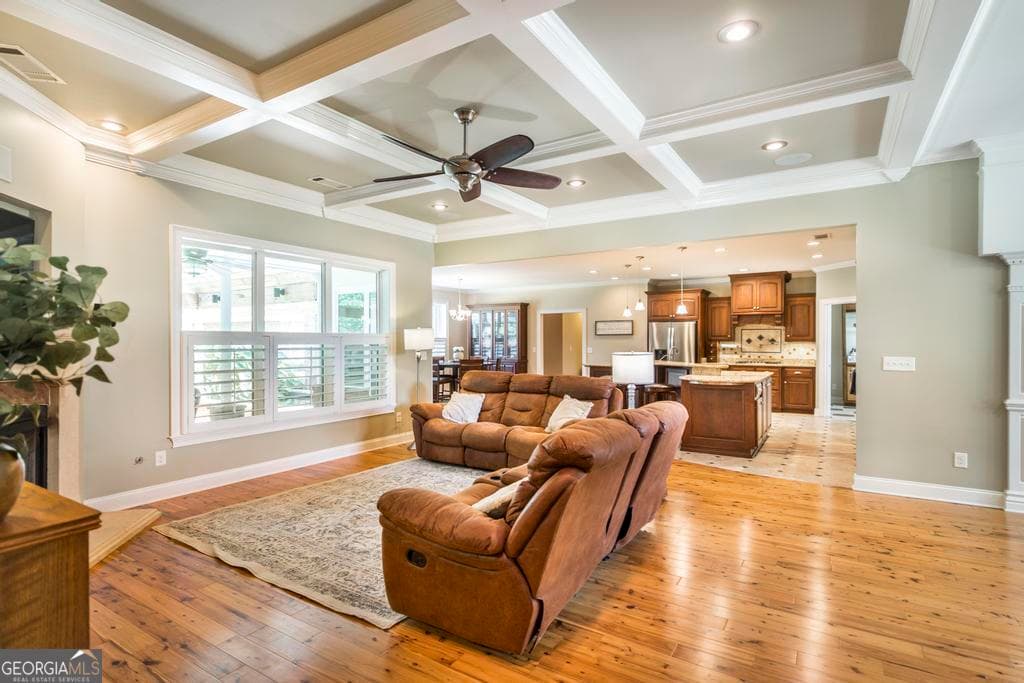 5 bedroom, 4.5 bathroom, 3,511 sq ft single family residence for sale at 202 Lowpoint Trail, Warner Robins, GA 31093 — photo 5