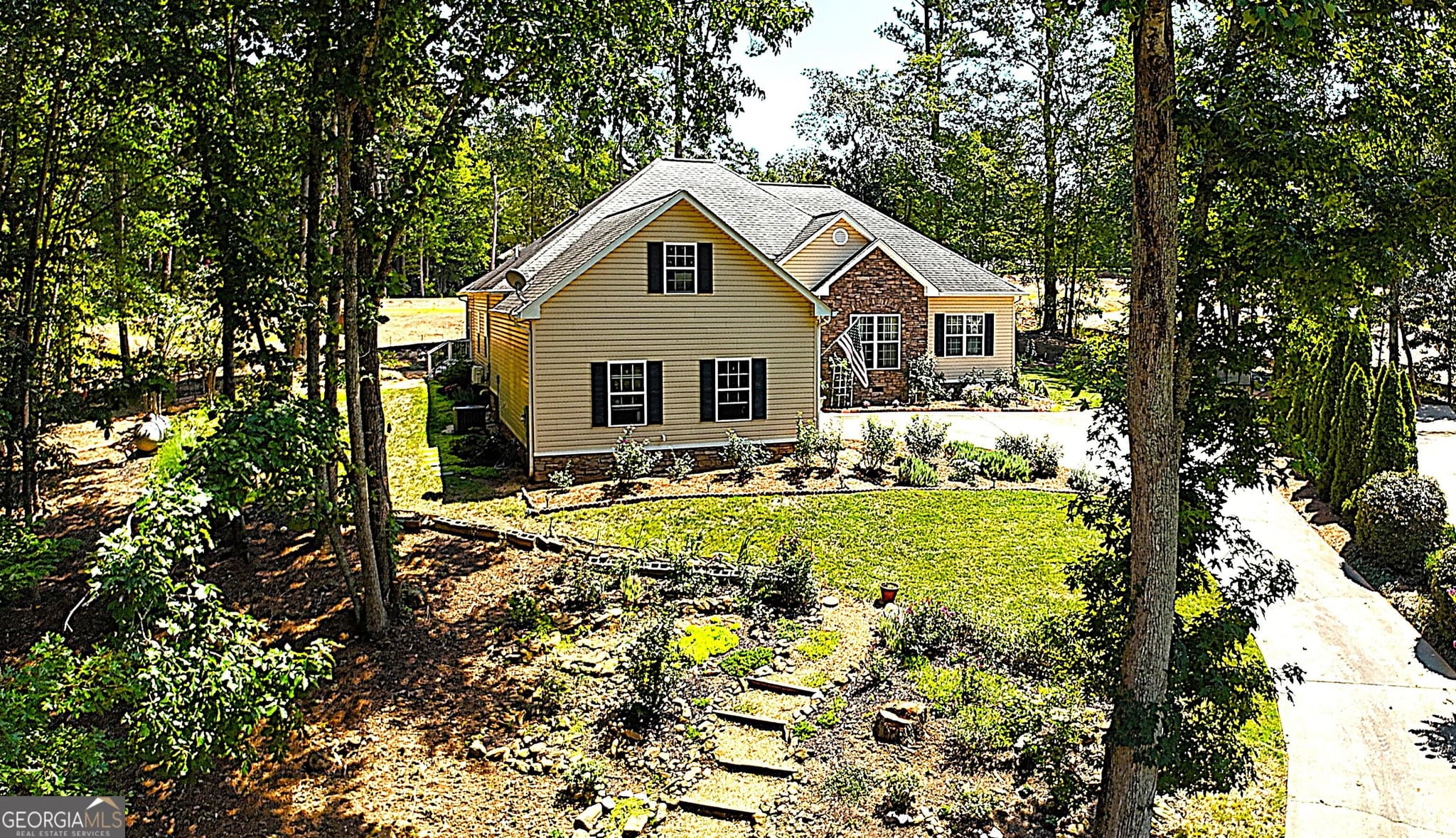 3 bedroom, 3 bathroom, 2,268 sq ft single family residence for sale at 103 Meadowbrook Lane, Bremen, GA 30110 — photo 3