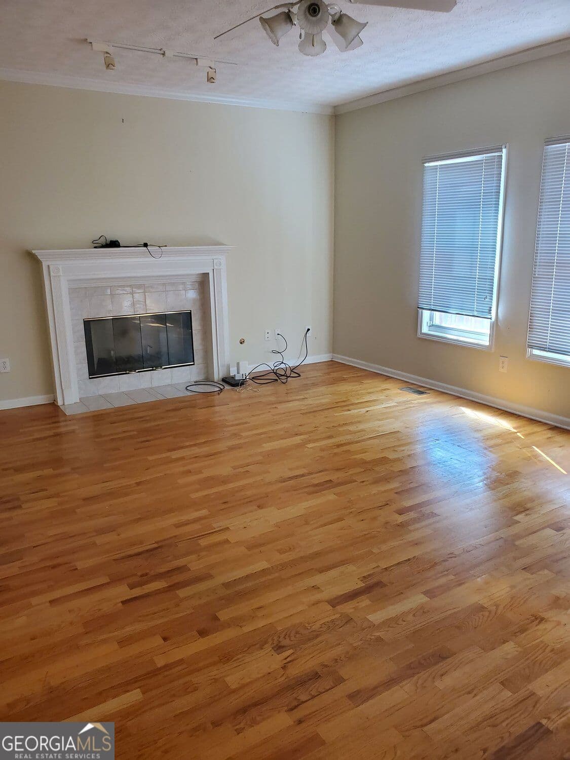 4 bedroom, 3.5 bathroom, 2,627 sq ft single family residence for sale at 3819 Martingale Drive, Conyers, GA 30094 — photo 9
