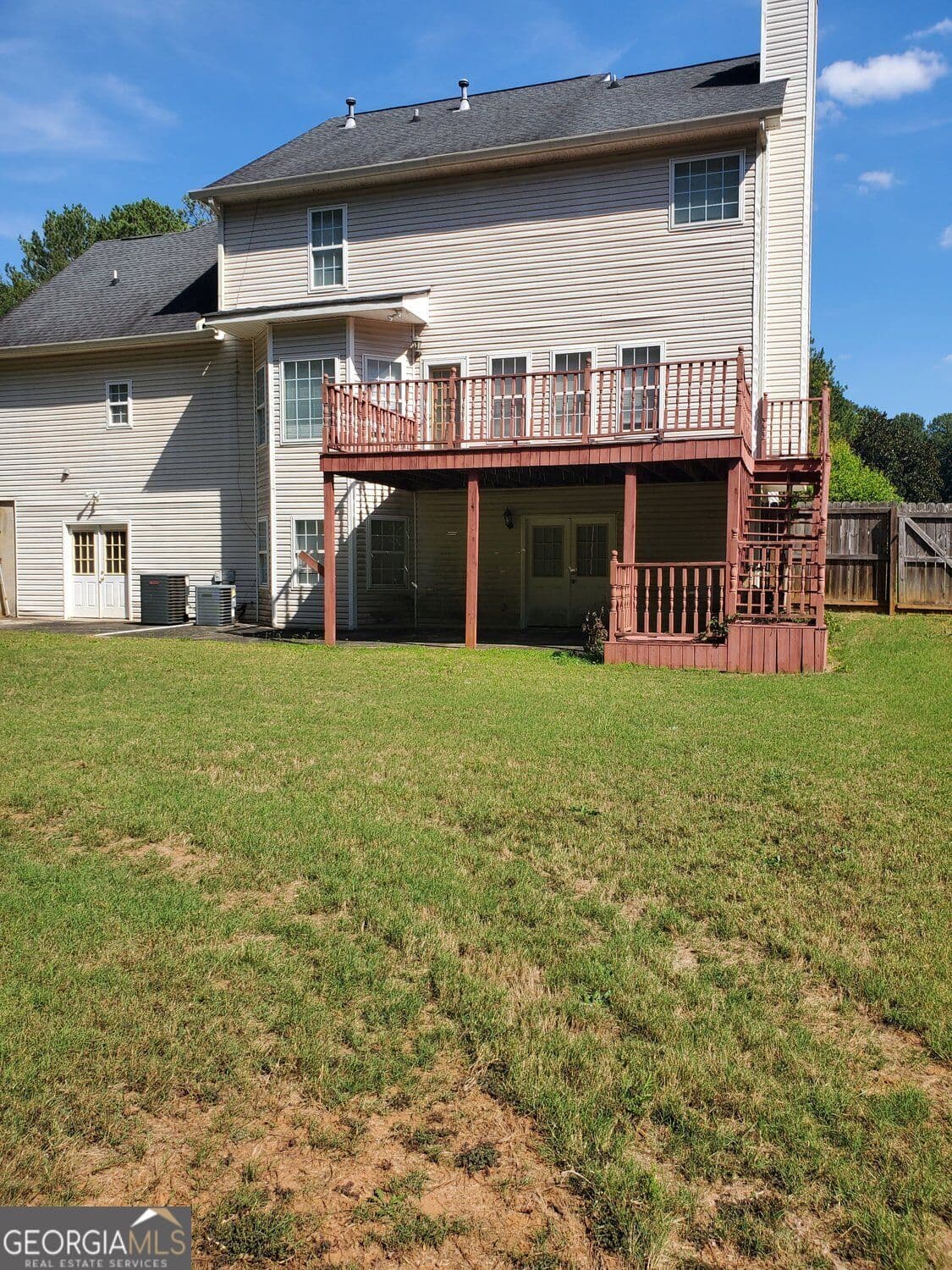 4 bedroom, 3.5 bathroom, 2,627 sq ft single family residence for sale at 3819 Martingale Drive, Conyers, GA 30094 — photo 4