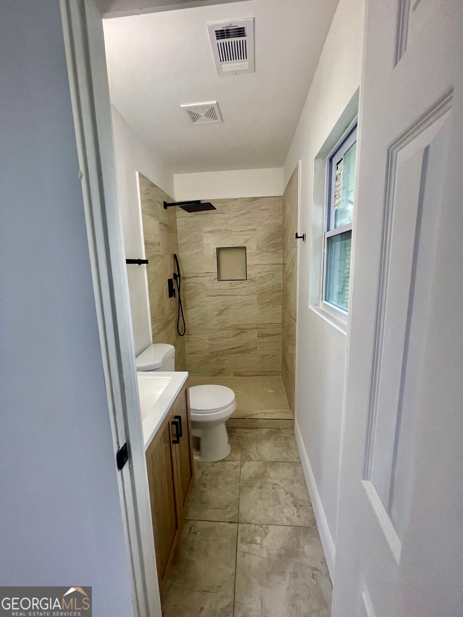3 bedroom, 2 bathroom, 1,413 sq ft single family residence for sale at 732 Katherine Street, Warner Robins, GA 31088 — photo 5