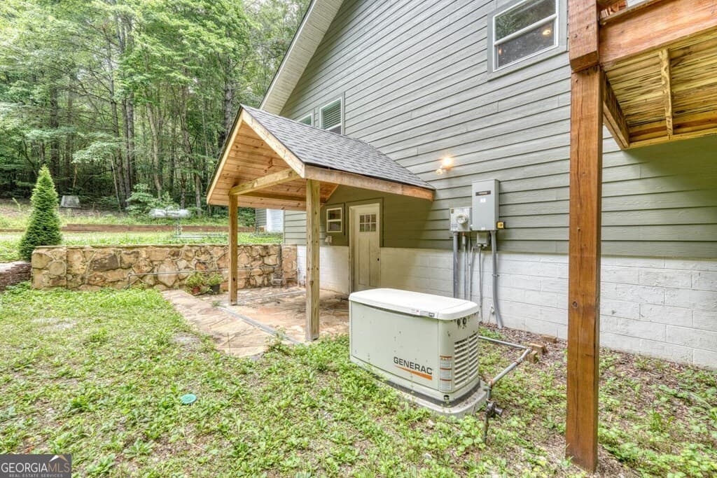2 bedroom, 2 bathroom, 1,736 sq ft single family residence for sale at 550 Watson Road, Epworth, GA 30541 — photo 7