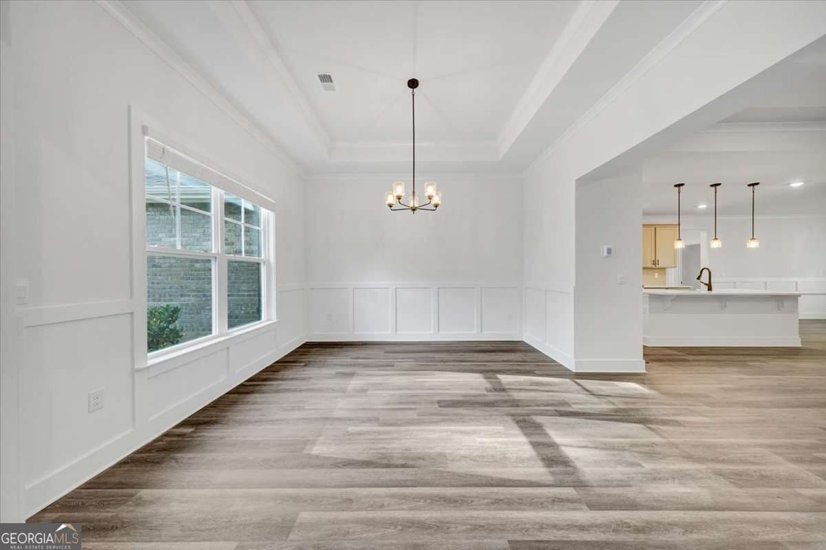 4 bedroom, 3 bathroom, 2,620 sq ft single family residence for sale at 5345 Vinci Place, Douglasville, GA 30135 — photo 6