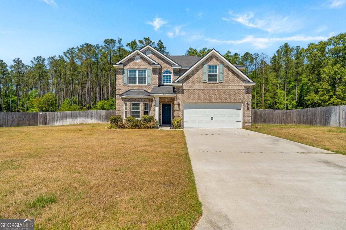 5 bedroom, 3 bathroom, 2,438 sq ft single family residence for sale at 212 Fairview Drive, Ludowici, GA 31316 — photo 2