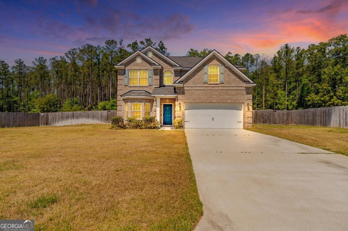 5 bedroom, 3 bathroom, 2,438 sq ft single family residence for sale at 212 Fairview Drive, Ludowici, GA 31316 — photo 1 of 44