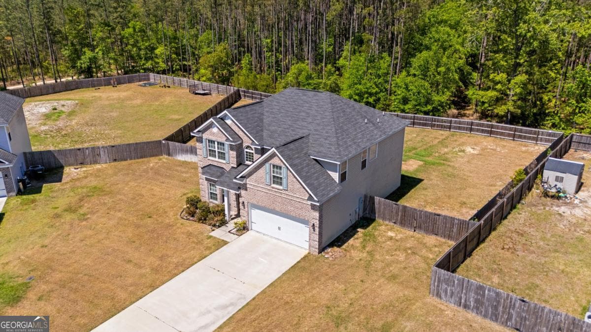 5 bedroom, 3 bathroom, 2,438 sq ft single family residence for sale at 212 Fairview Drive, Ludowici, GA 31316 — photo 4