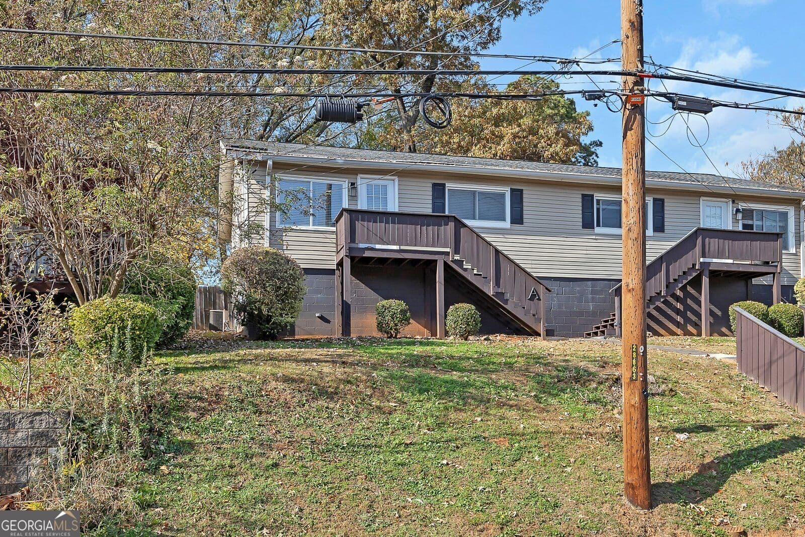 2 bedroom, 1 bathroom, 870 sq ft duplex for rent at 1040 Herndon Street UNIT B, Atlanta, GA 30318 for $2,250 a month — photo 3