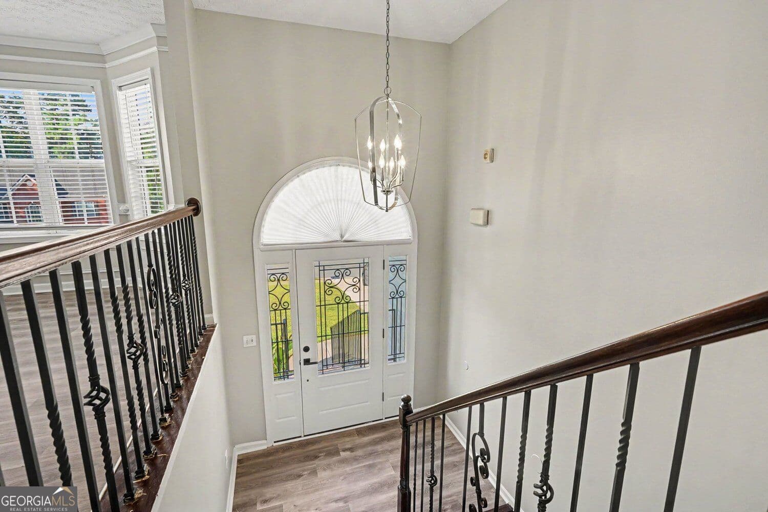 5 bedroom, 3 bathroom, 2,500 sq ft single family residence for sale at 524 Martin Forest Lane, Lawrenceville, GA 30045 — photo 10