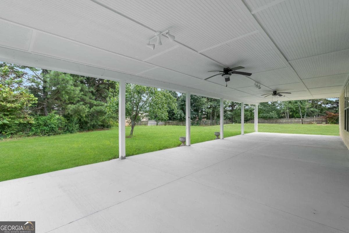 4 bedroom, 2.5 bathroom, 3,512 sq ft single family residence for sale at 1214 Loowit Falls Court, Braselton, GA 30517 — photo 4