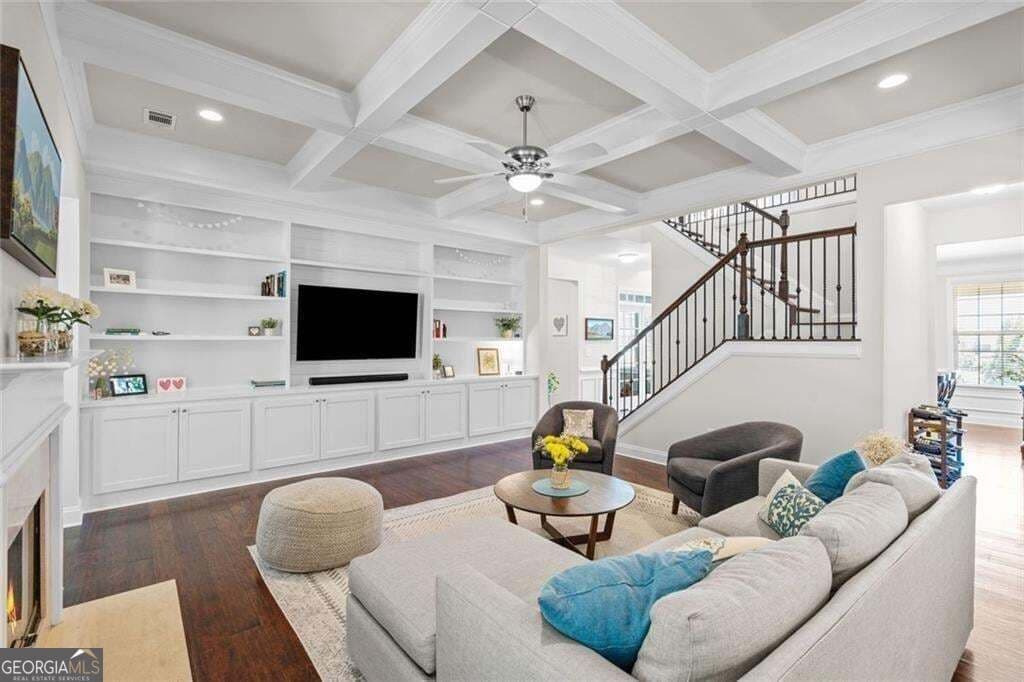 5 bedroom, 3 bathroom, 3,436 sq ft single family residence for sale at 2335 Copper Mill Trail, Cumming, GA 30041 — photo 5