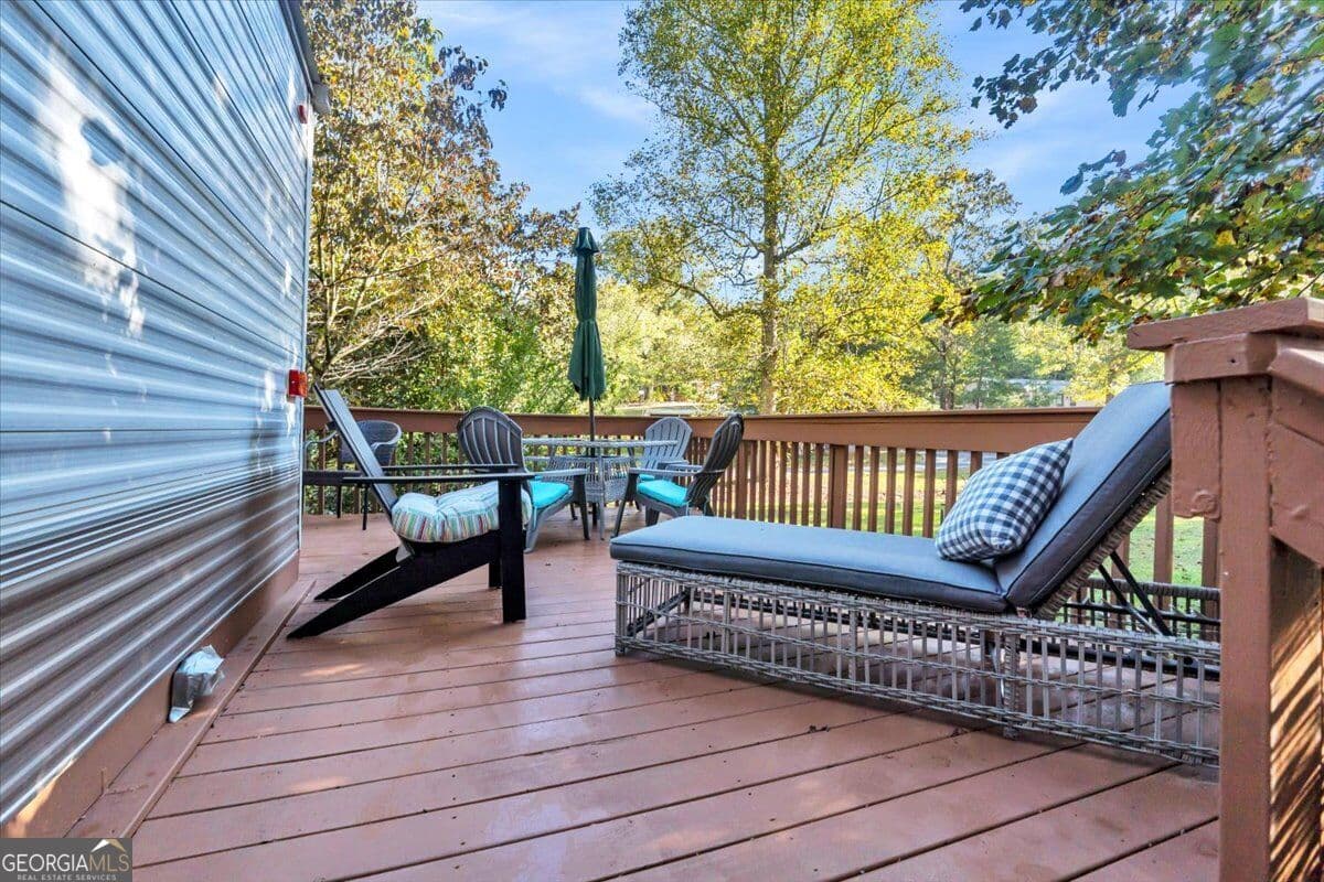 1 bedroom, 1 bathroom, 480 sq ft manufactured home,single family residence for sale at 12 Tip Top Circle, Cleveland, GA 30528 — photo 10