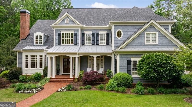 6 bedroom, 6.5 bathroom, 6,800 sq ft single family residence sold at 492 Conway Manor Drive, Atlanta, GA 30327