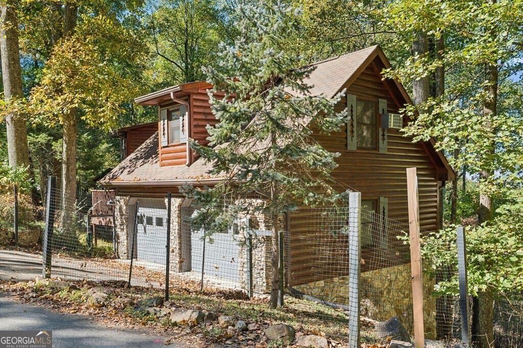 4 bedroom, 3 bathroom, 1,774 sq ft cabin,single family residence for sale at 1225 Walnut Ridge, Ellijay, GA 30536 — photo 10