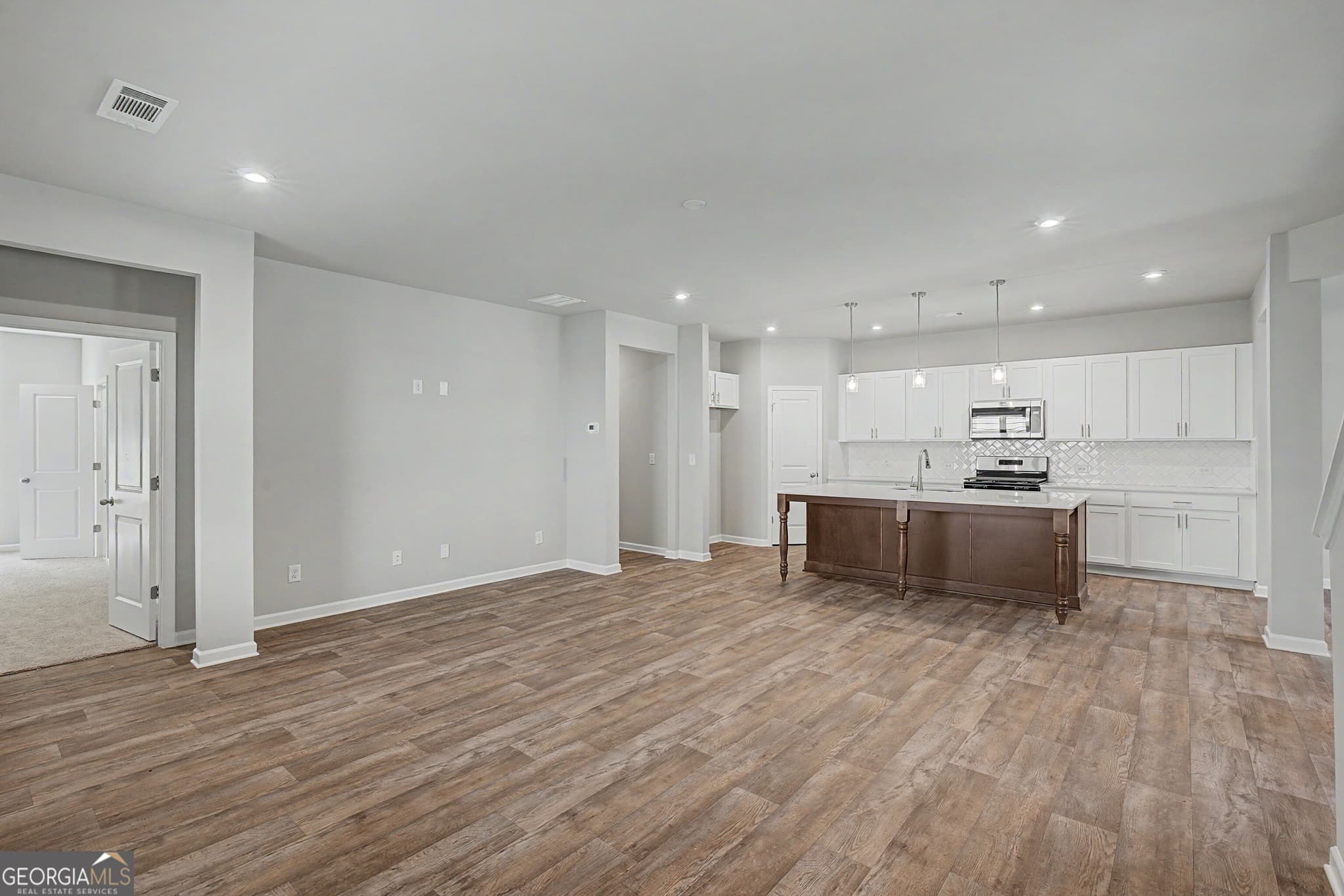 4 bedroom, 3 bathroom single family residence for sale at 107 Everwood Court, Dallas, GA 30132 — photo 5
