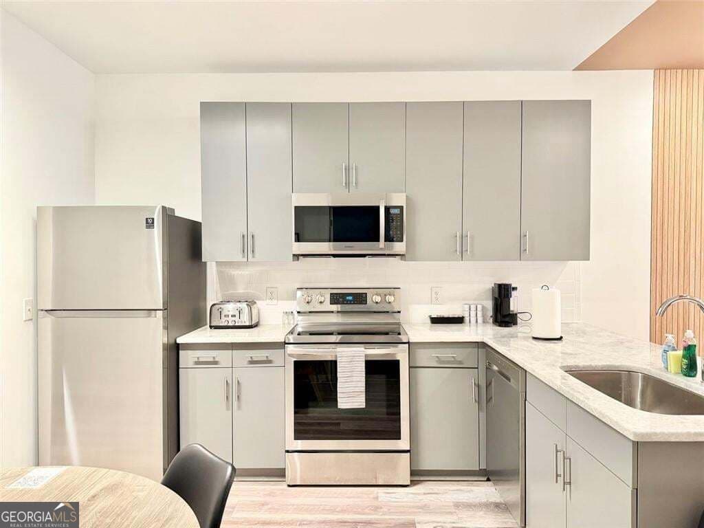 1 bedroom, 1 bathroom, 657 sq ft condominium for sale at 525 Parkway Drive 108, Atlanta, GA 30308 — photo 5