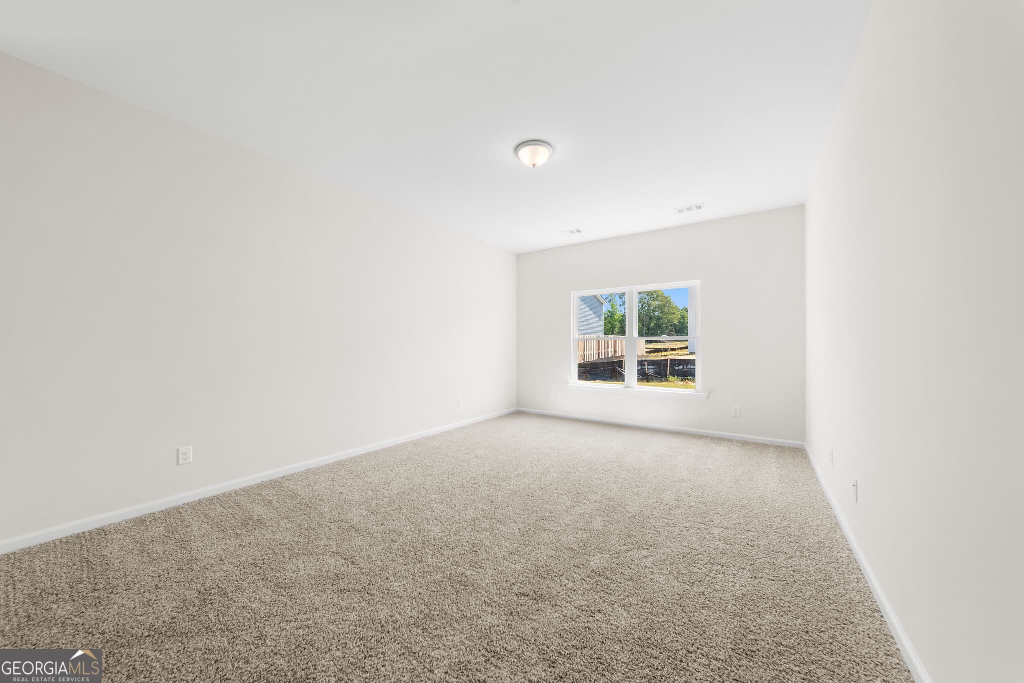 4 bedroom, 3 bathroom, 2,029 sq ft single family residence for sale at 113 Lakeview Pines Way, Statesboro, GA 30461 — photo 8